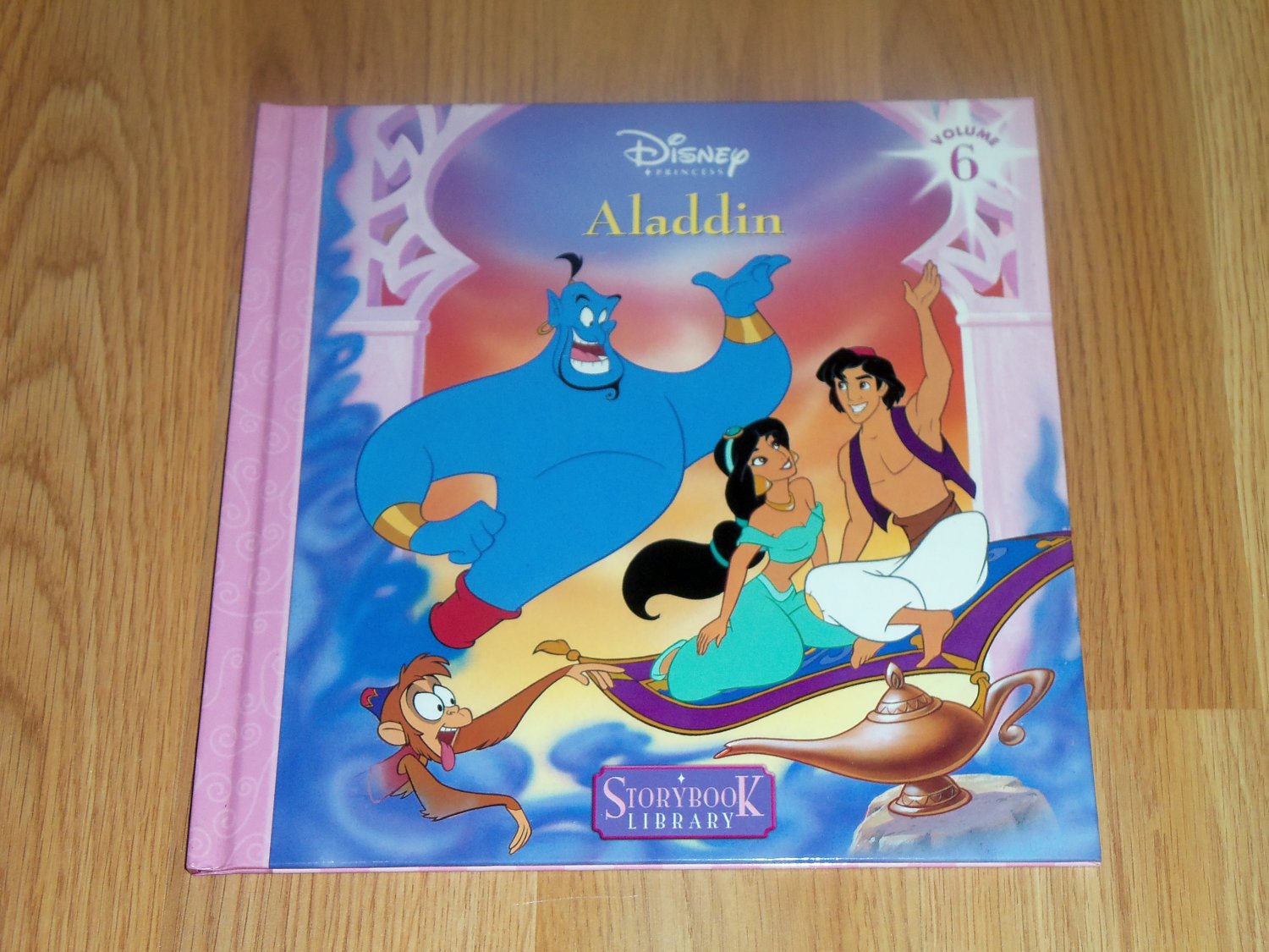 Aladdin (Disney Princess Storybook Library, Vol. 6)