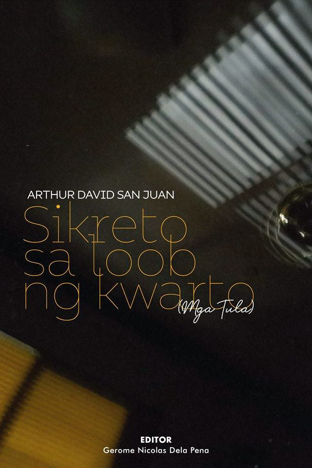 Sikreto sa Loob ng Kwarto: Mga Tula (Paperback)