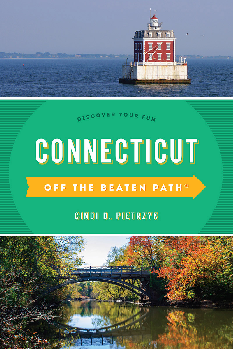Connecticut Off the Beaten Path®: Discover Your Fun (Off the Beaten Path Series)