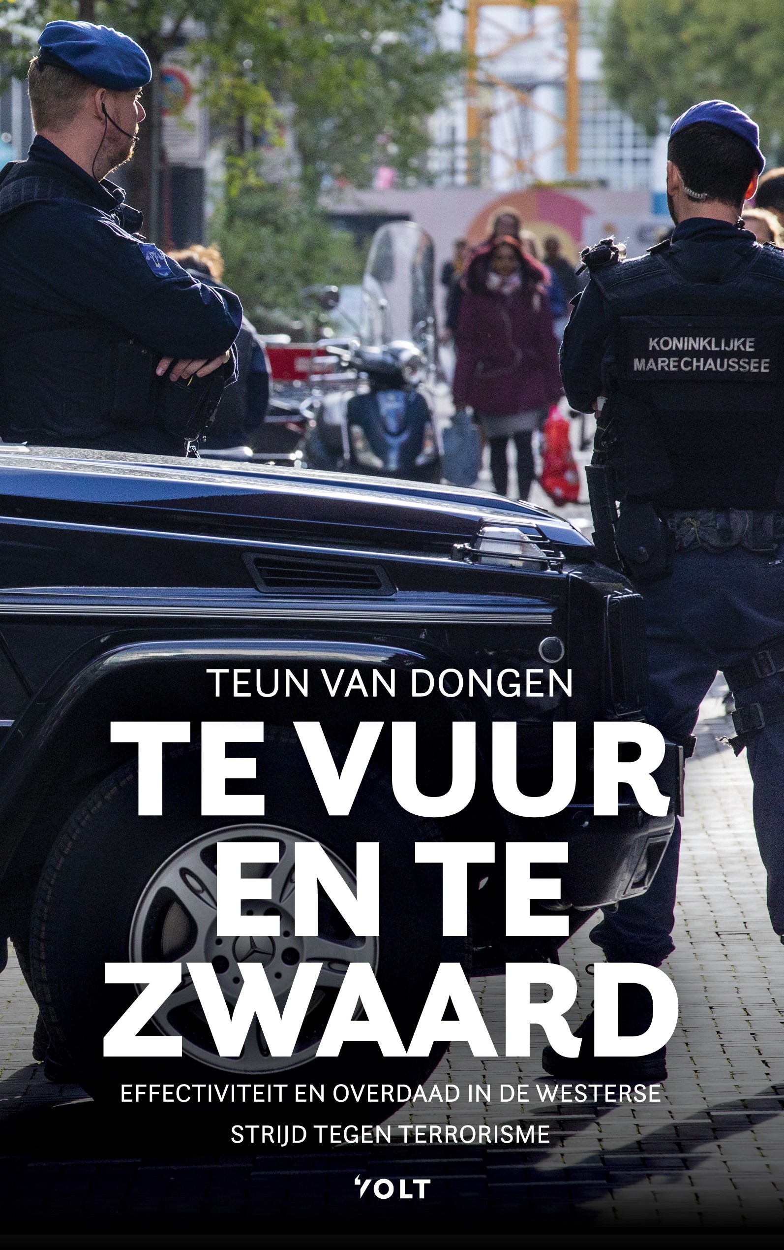 Te vuur en te zwaard (Paperback)