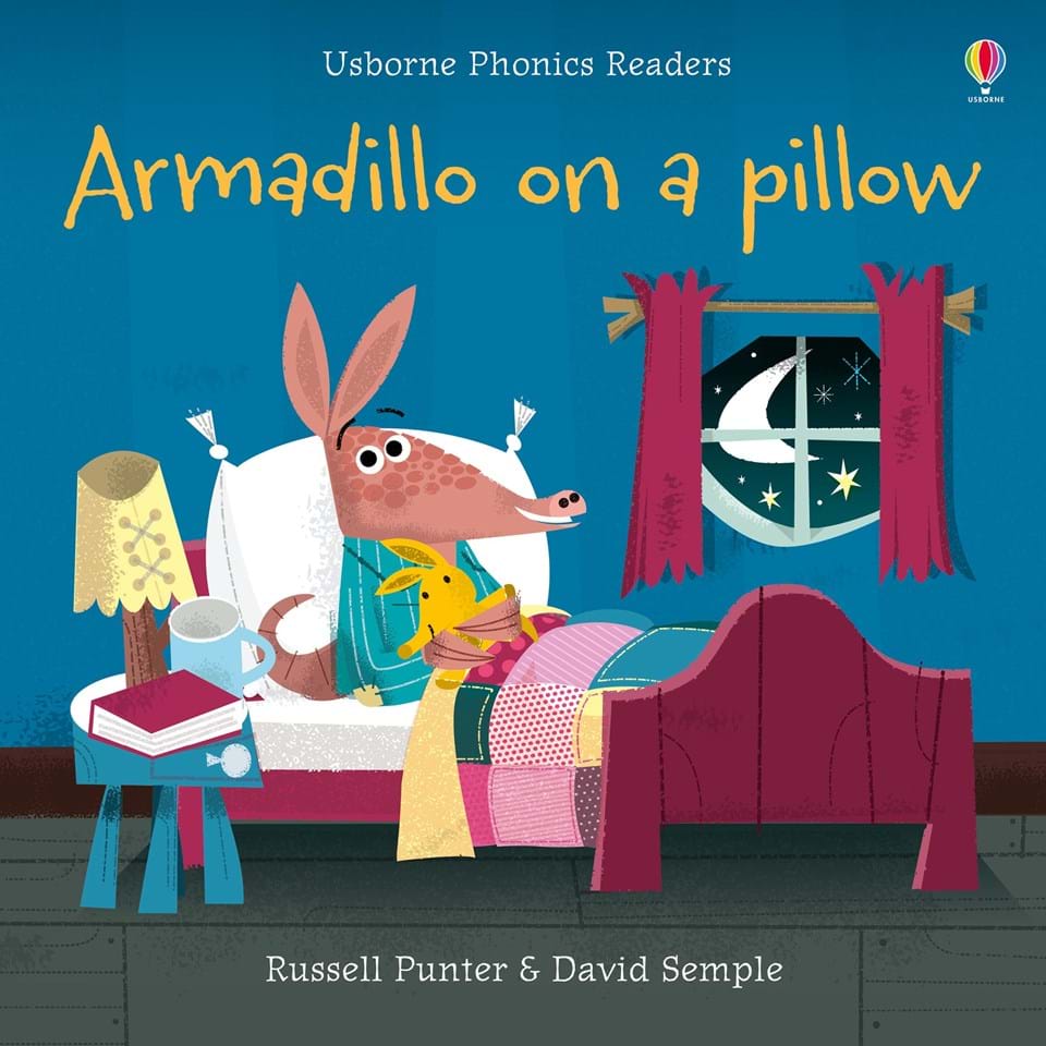 Armadillo on Pillow (Paperback)