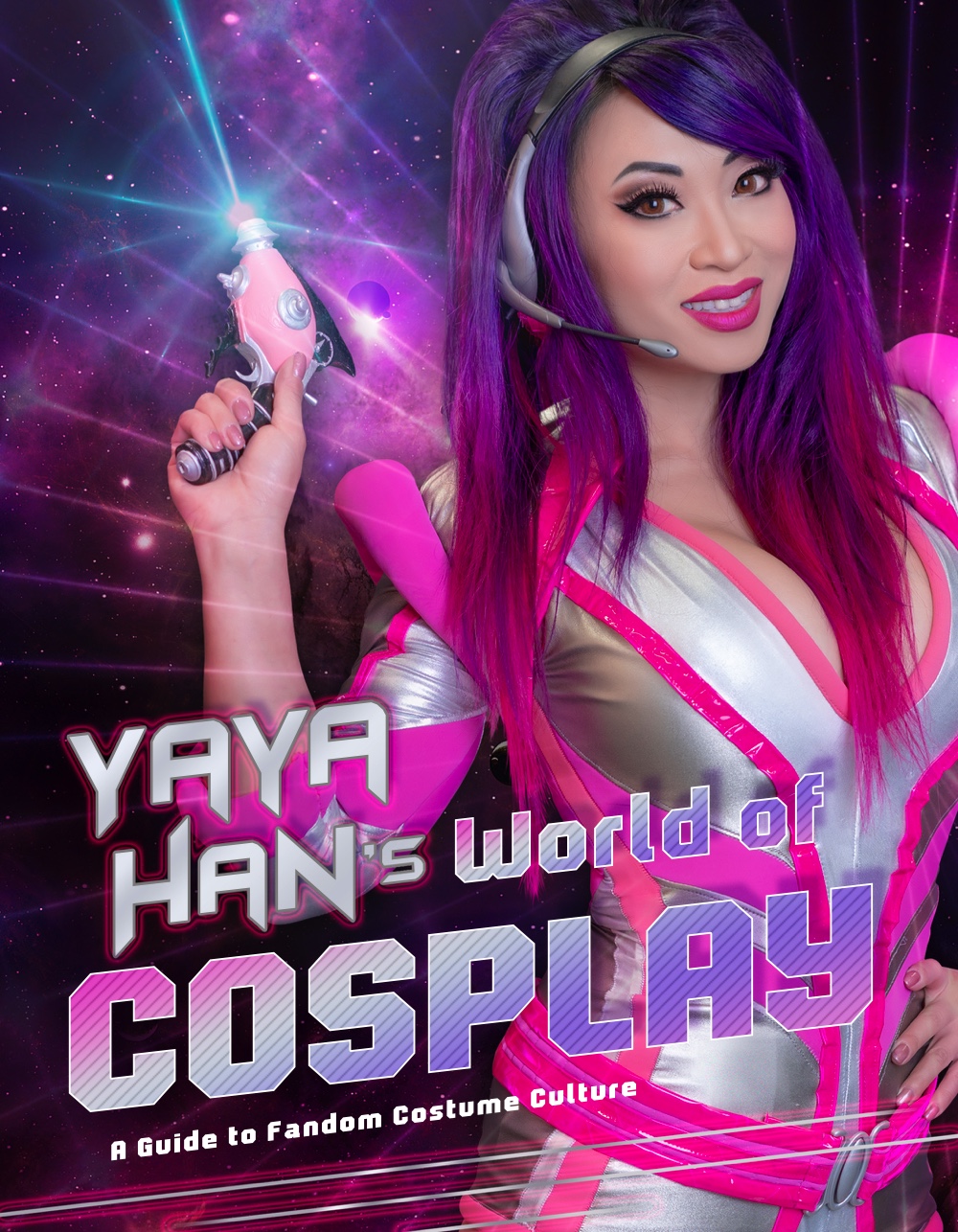 Yaya Han's World of Cosplay: A Guide to Fandom Costume Culture (Paperback)