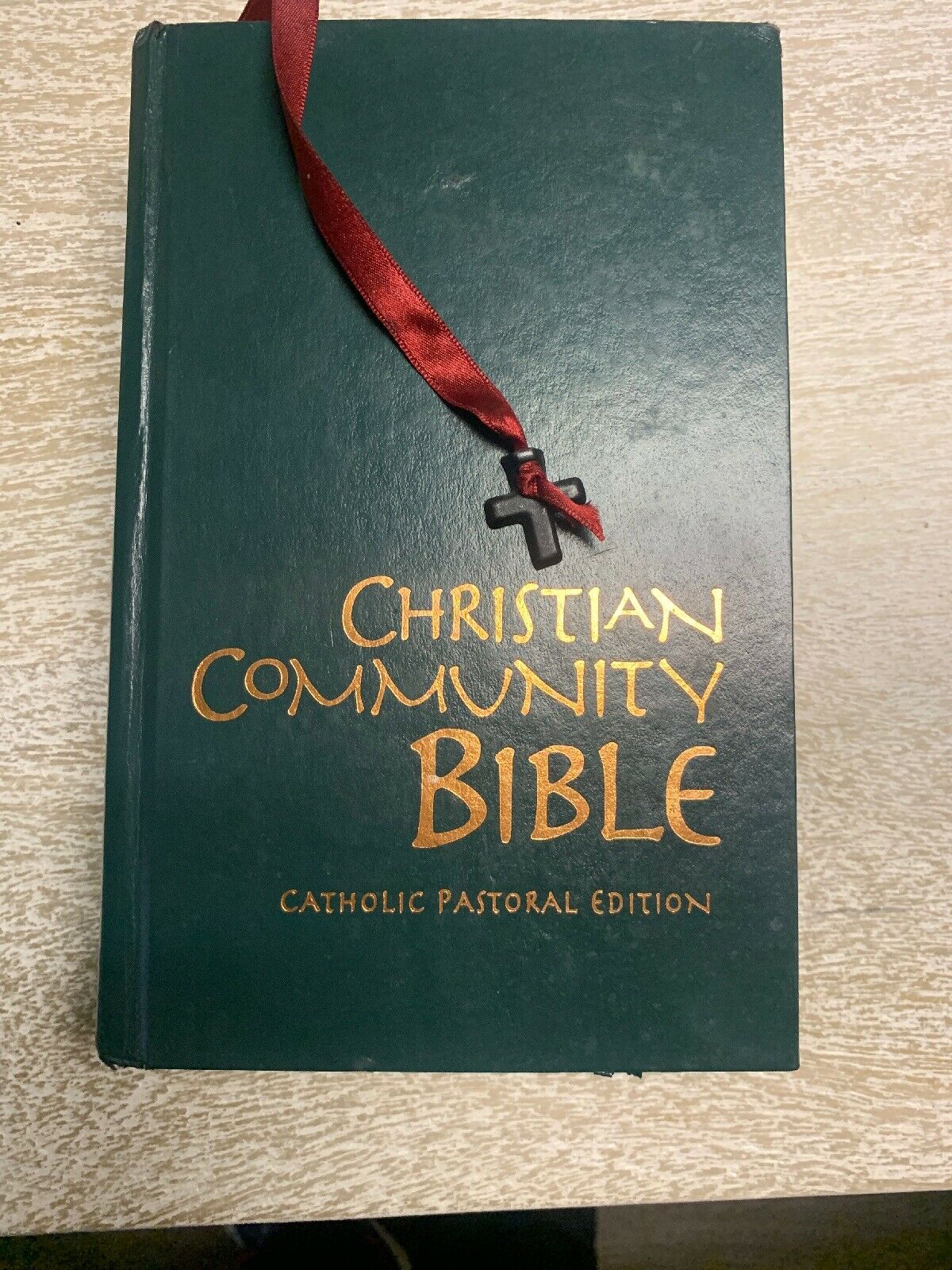 Christian Community Bible: Translated, Presented and Commented for the Christian Communities of the Philippines and the Third World; And for Those Who Seek God : Complete Text
