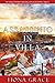 Assassinio in villa (Un giallo intimo e leggero di Lacey Doyle #1)