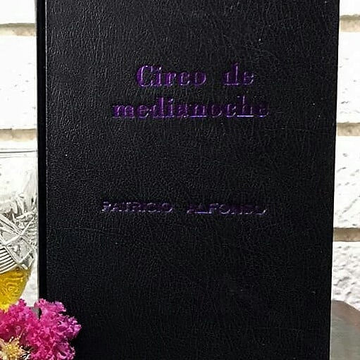 Circo de Medianoche (Hardcover)