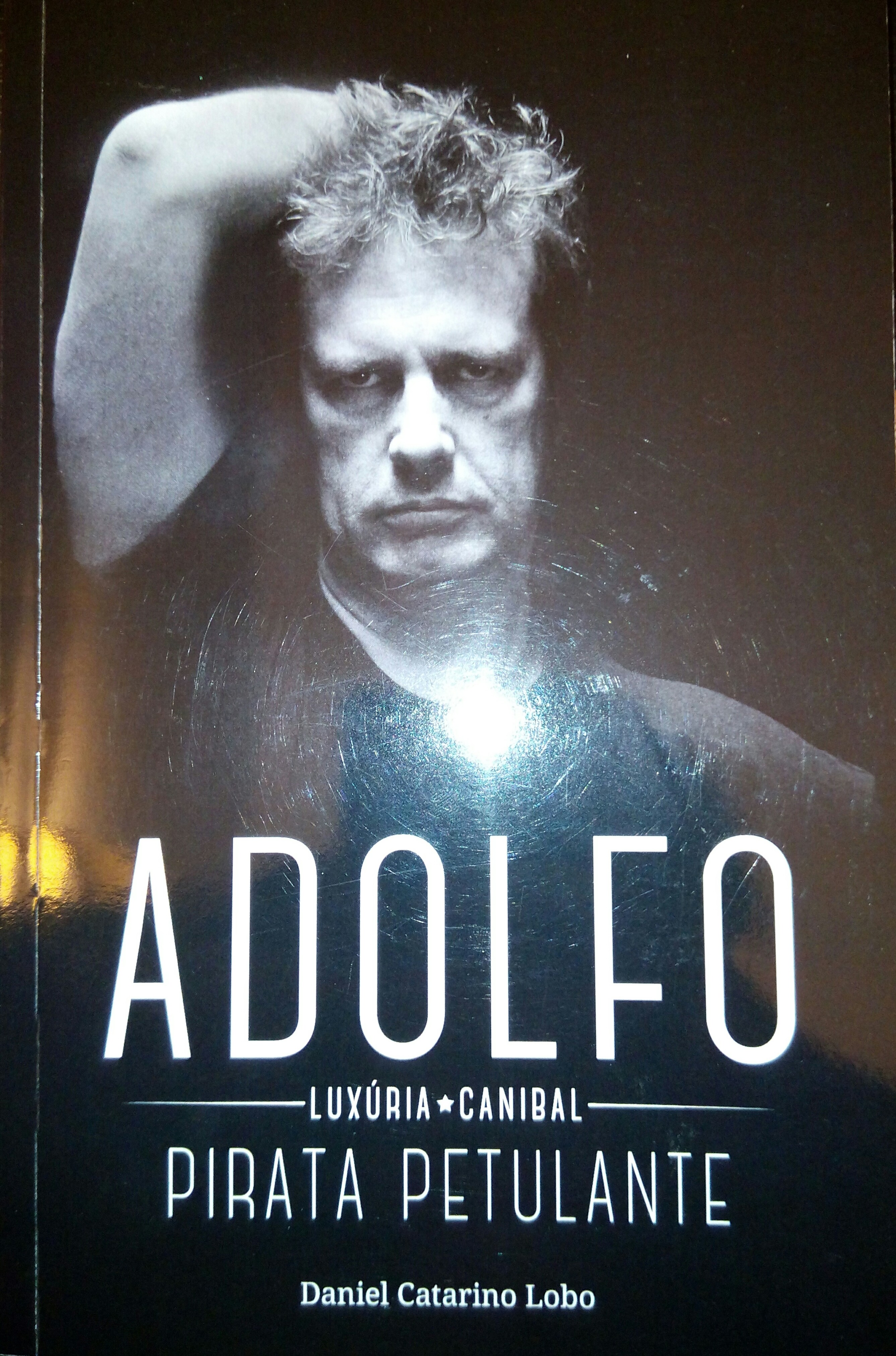 Adolfo Luxúria Canibal - Pirata Petulante