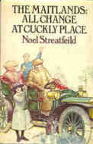 The Maitlands, all change at Cuckly Place (Hardcover)