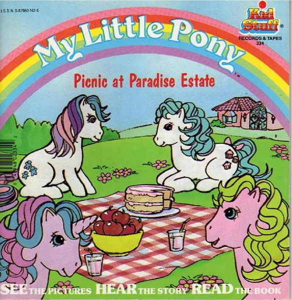 My Little Pony: Picnic at Paradise Estate (Paperback)