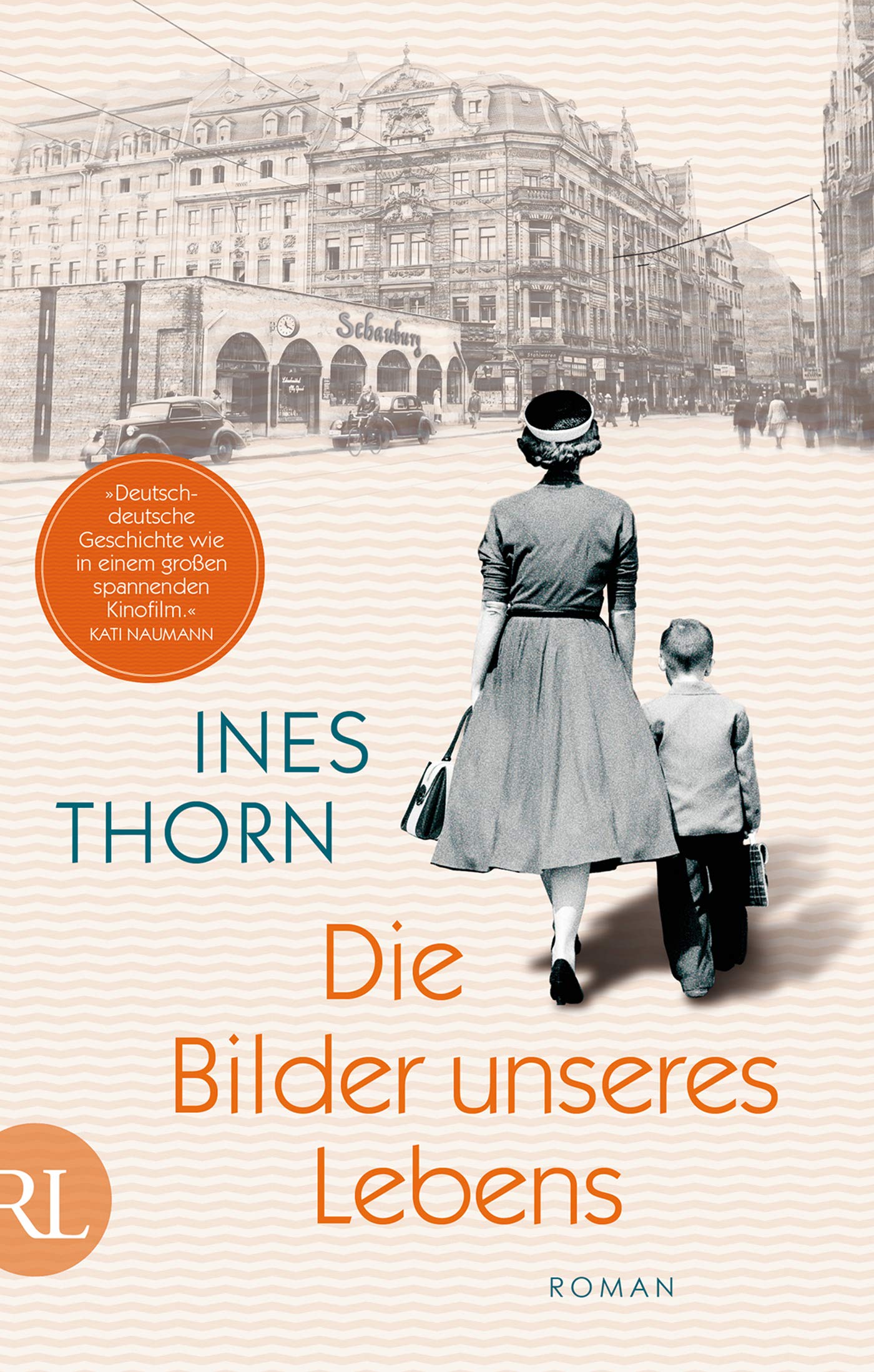 Die Bilder unseres Lebens: Eine Familie zwischen Film und Freiheit (Paperback)