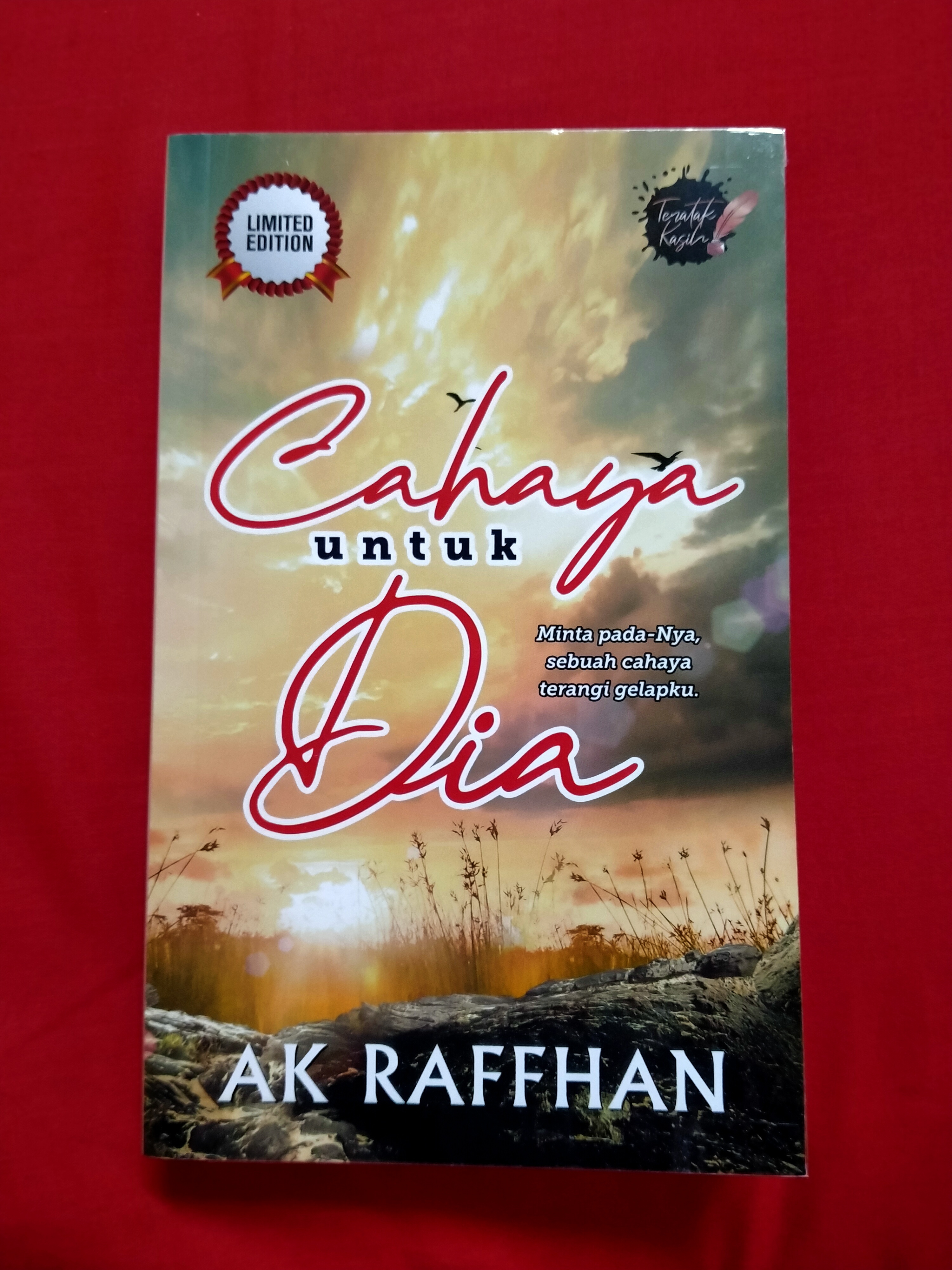 Cahaya Untuk Dia