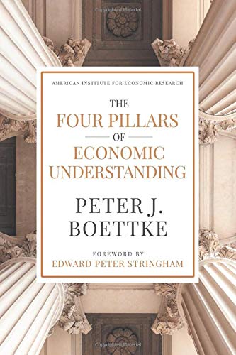 The Four Pillars of Economic Understanding (Paperback)