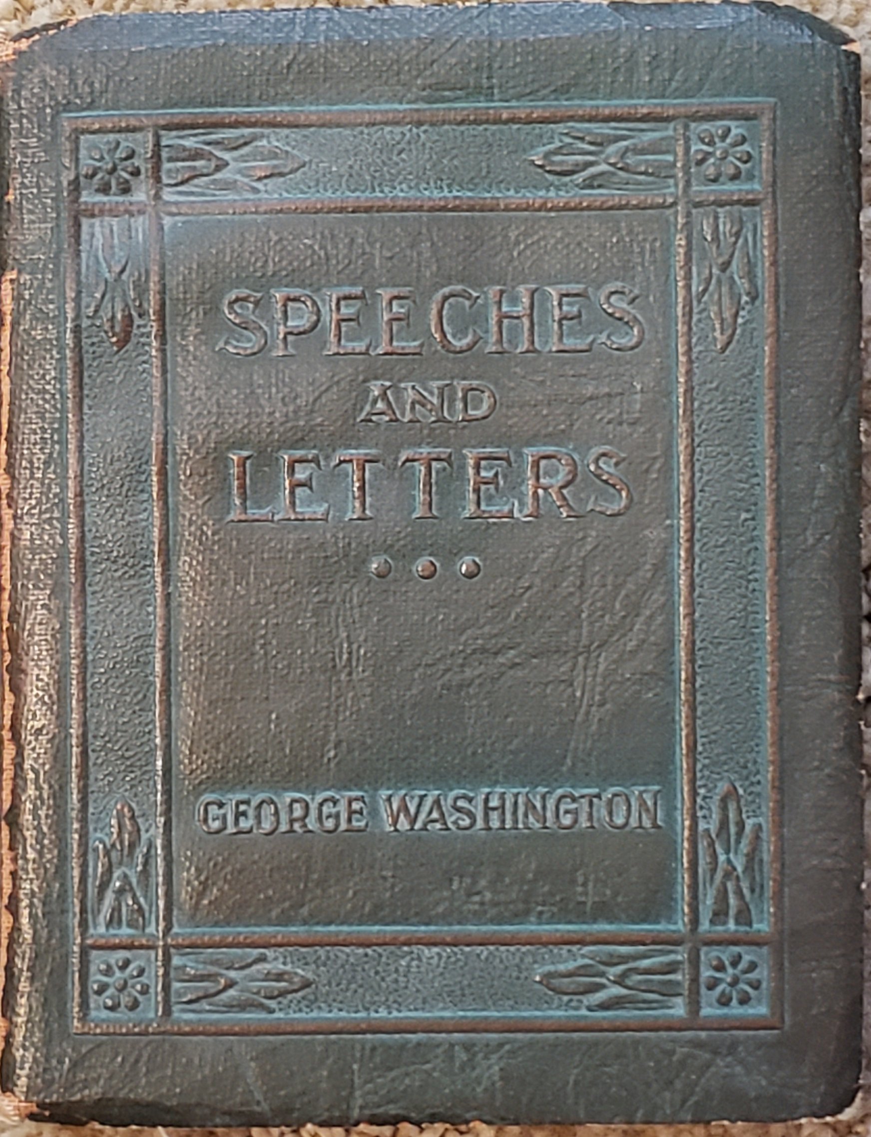Speeches and Letters (Little Leather Library)