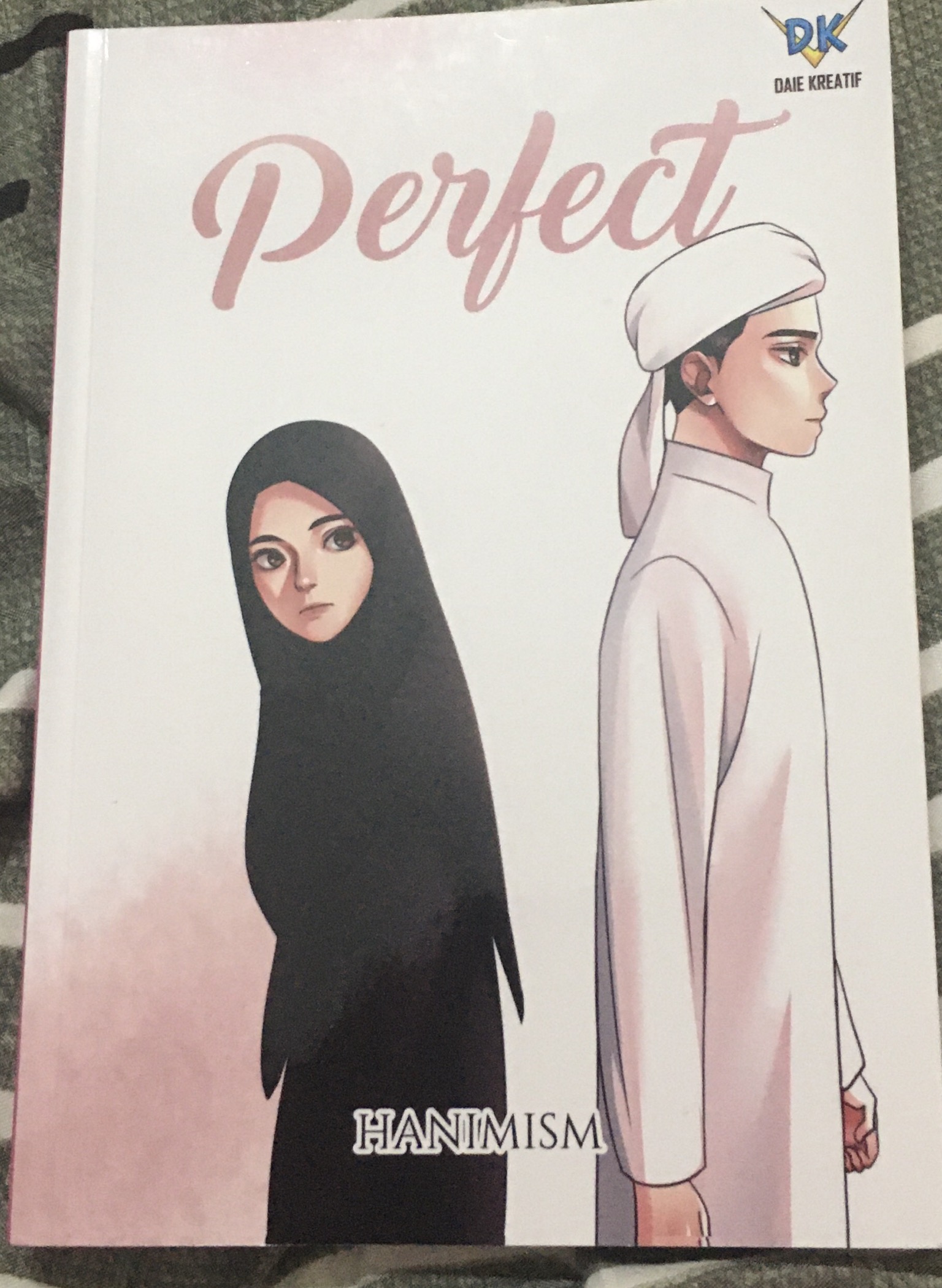 Perfect (Paperback)