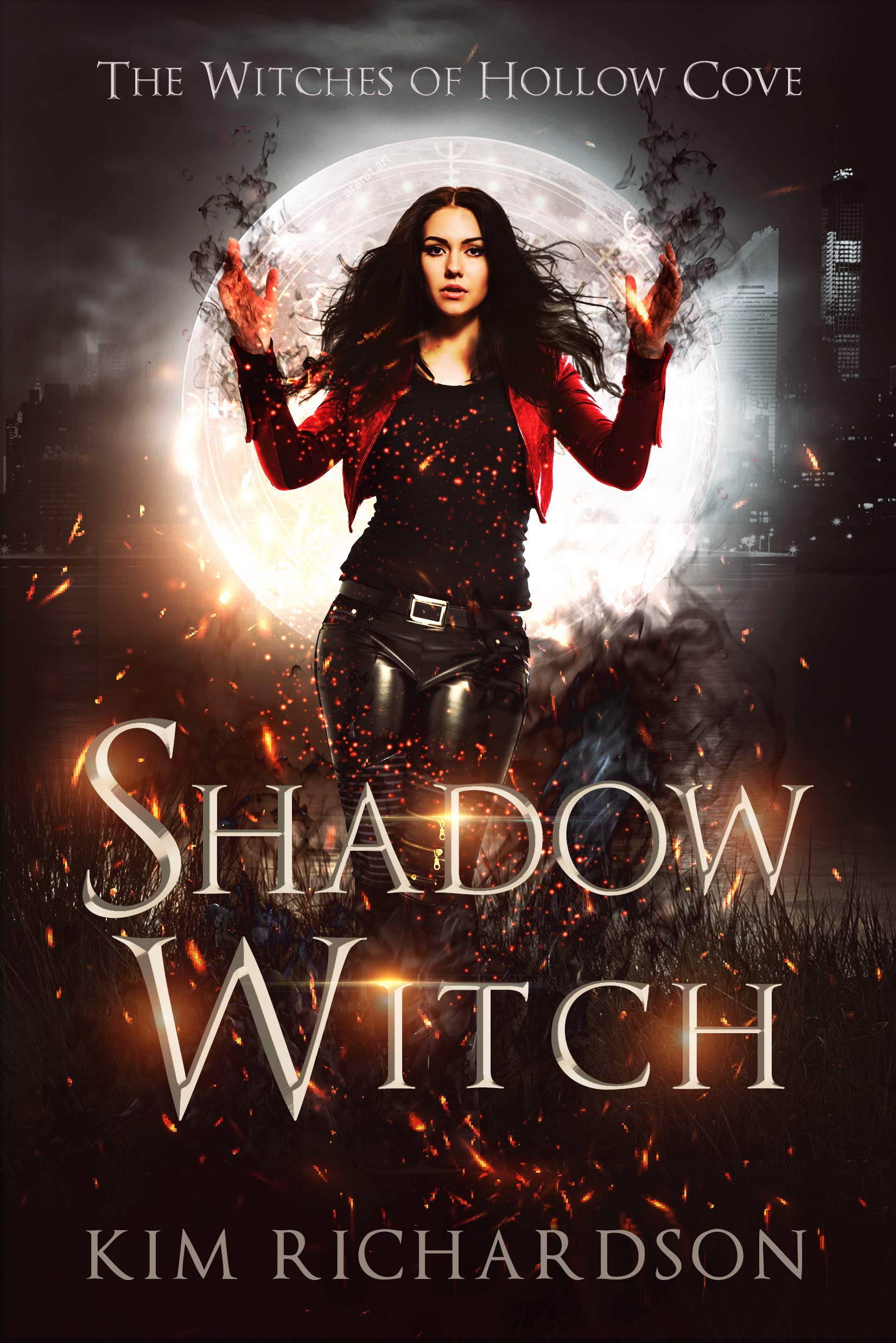 Shadow Witch (Witches of Hollow Cove, #1)