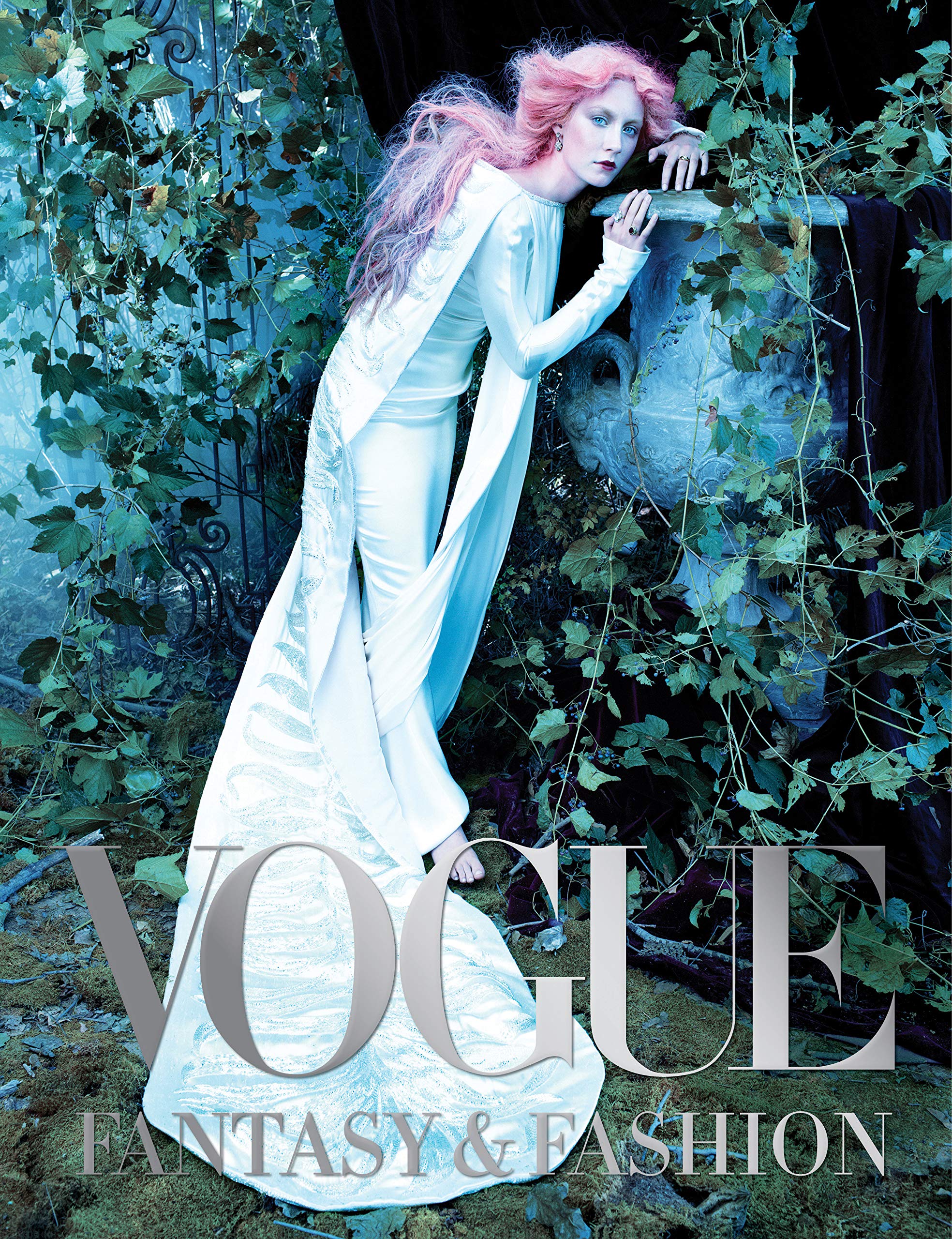 Vogue: Fantasy & Fashion (Kindle Edition)