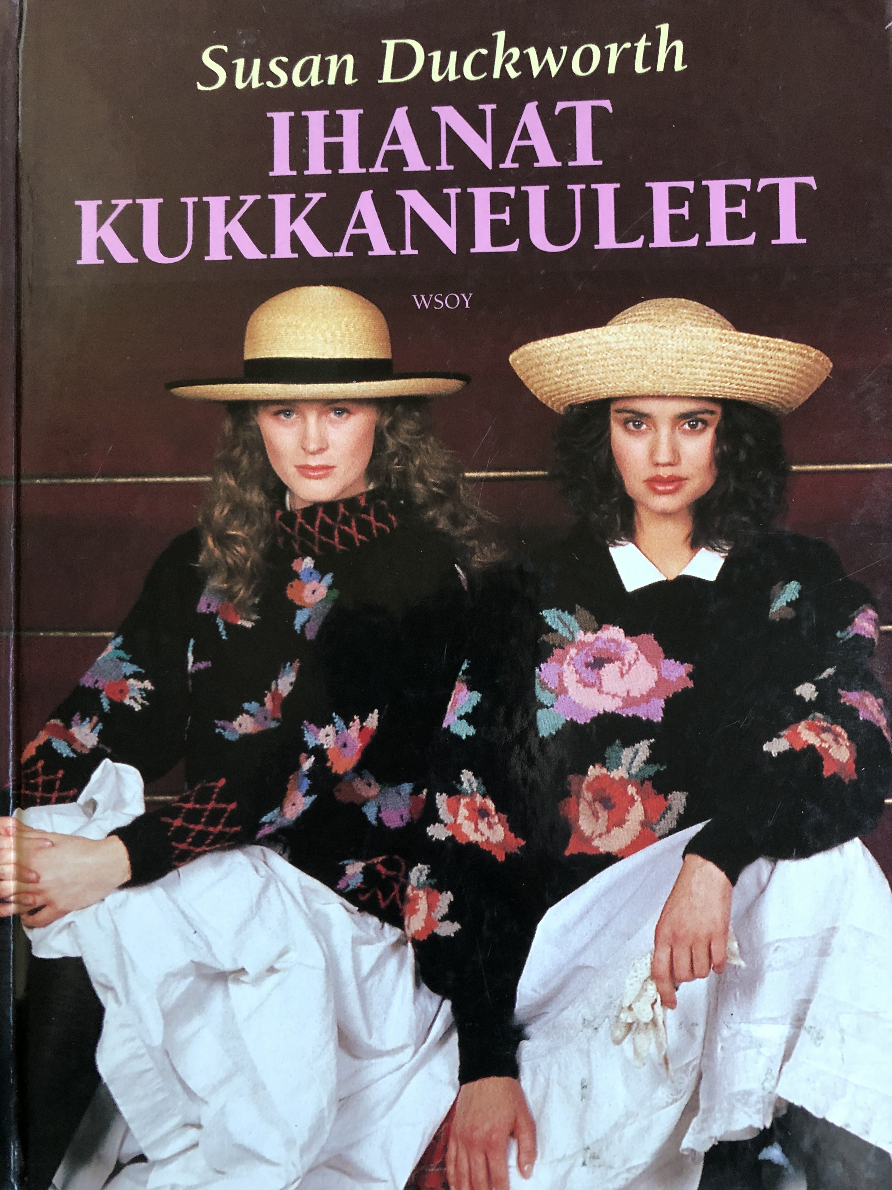 Ihanat kukkaneuleet