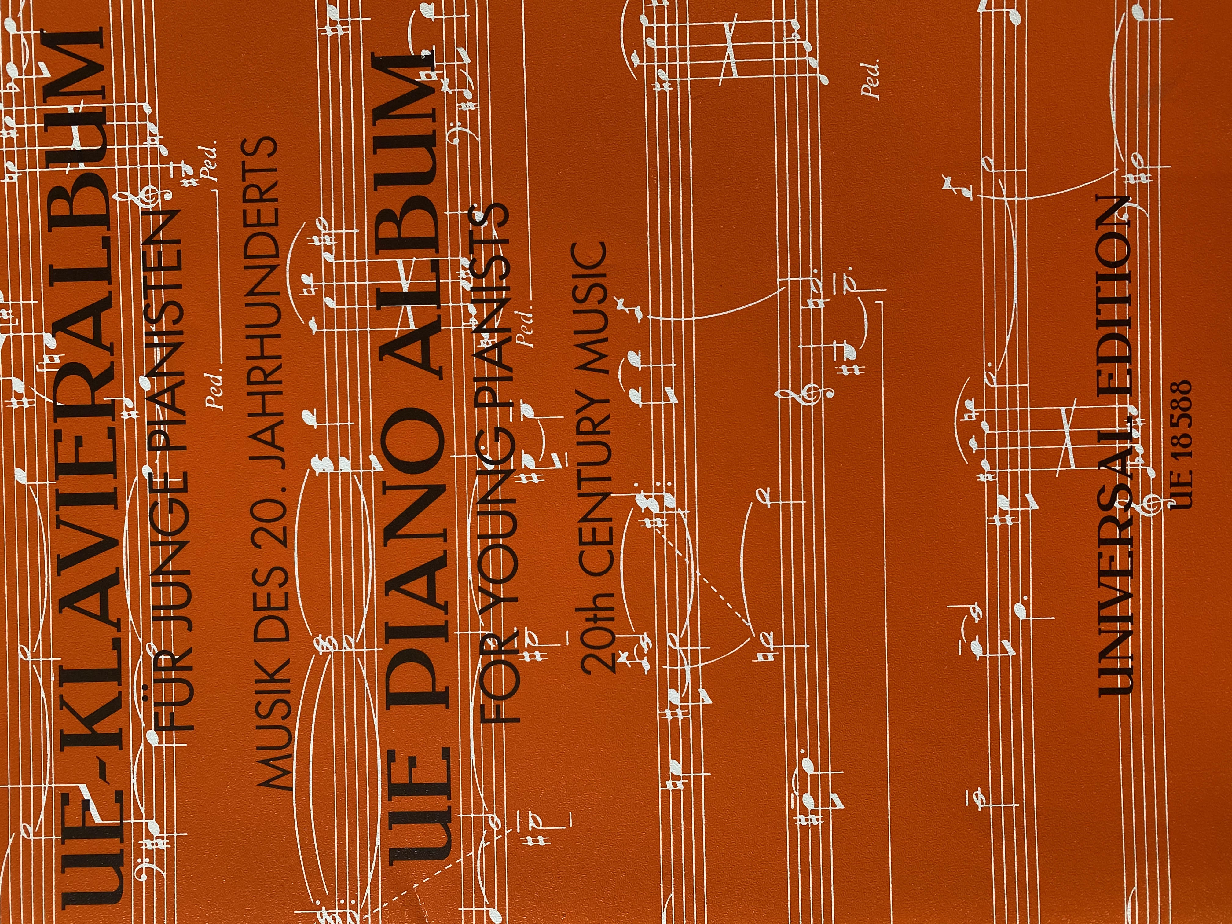 UE Piano Album for Young Pianists (Paperback)