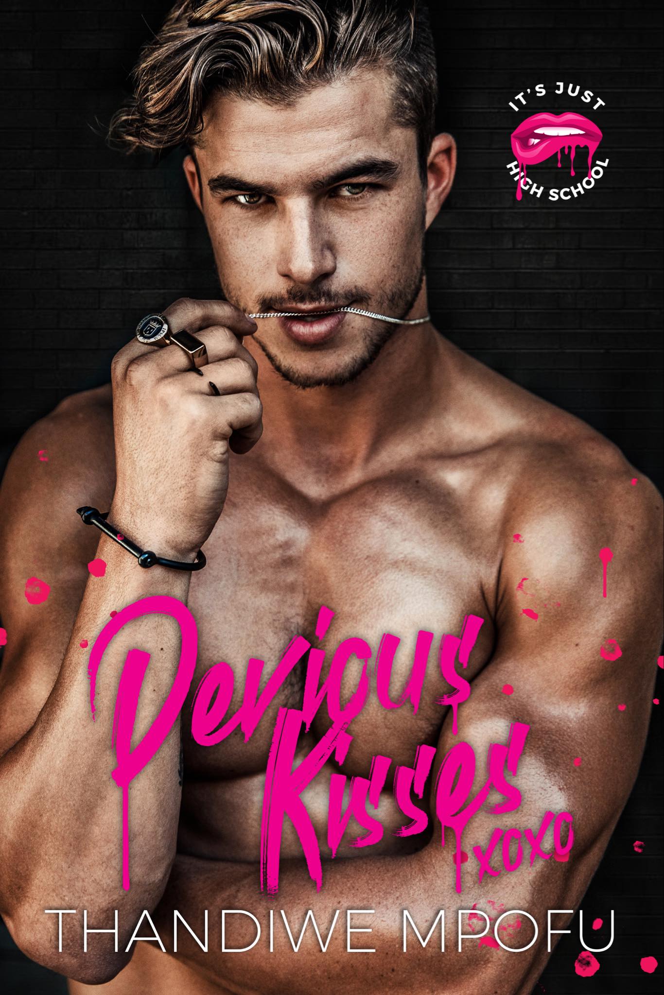 Devious Kisses (It's Just High School, #1)