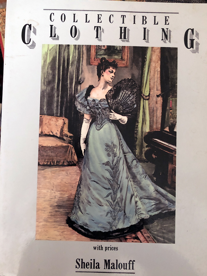 Collectible Clothing With Prices (Paperback)