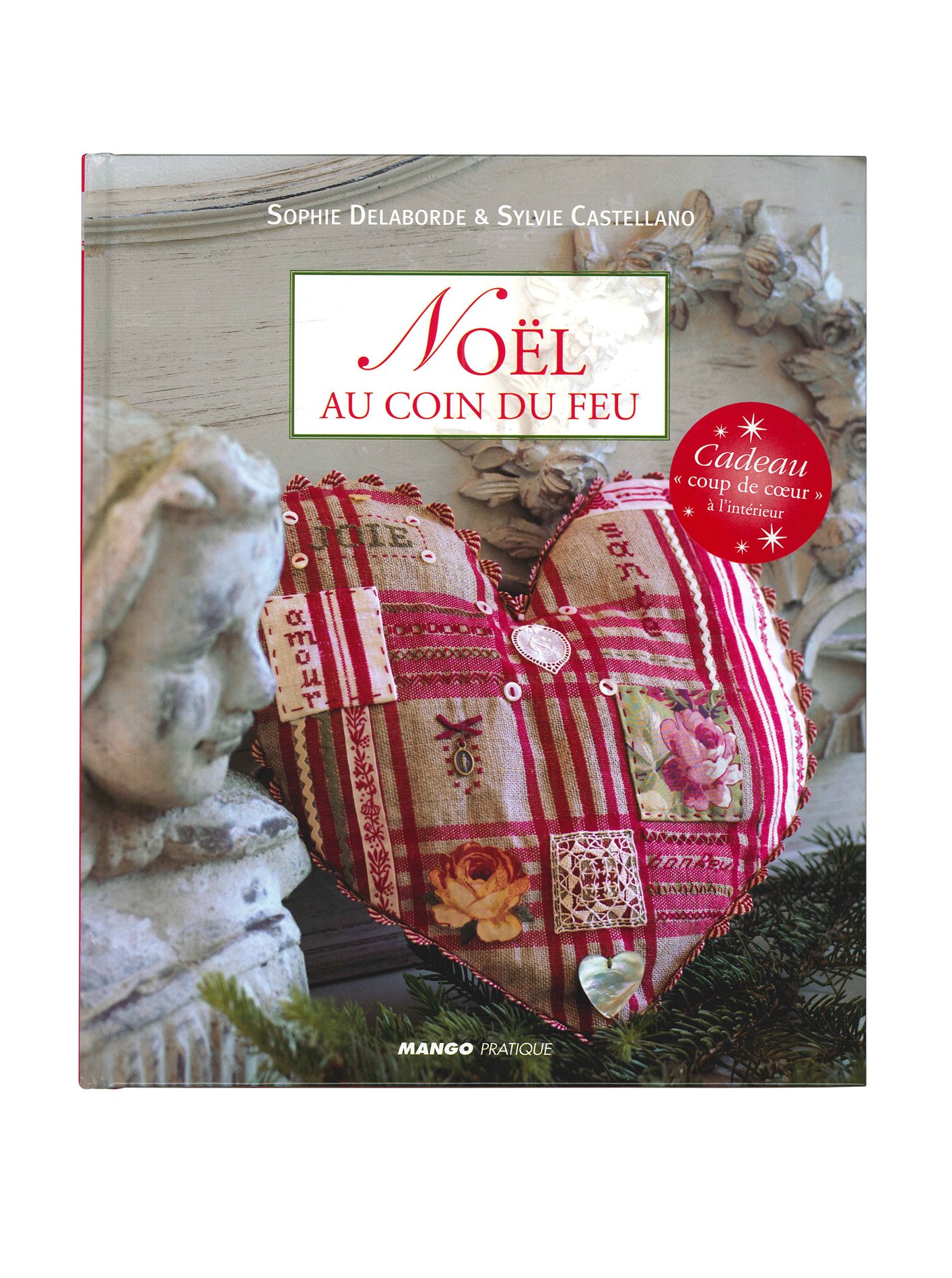 NOEL AU COIN DU FEU (CADEAUX ET DECO A BRODER)
