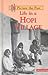 Life in a Hopi Village (Picture the Past)