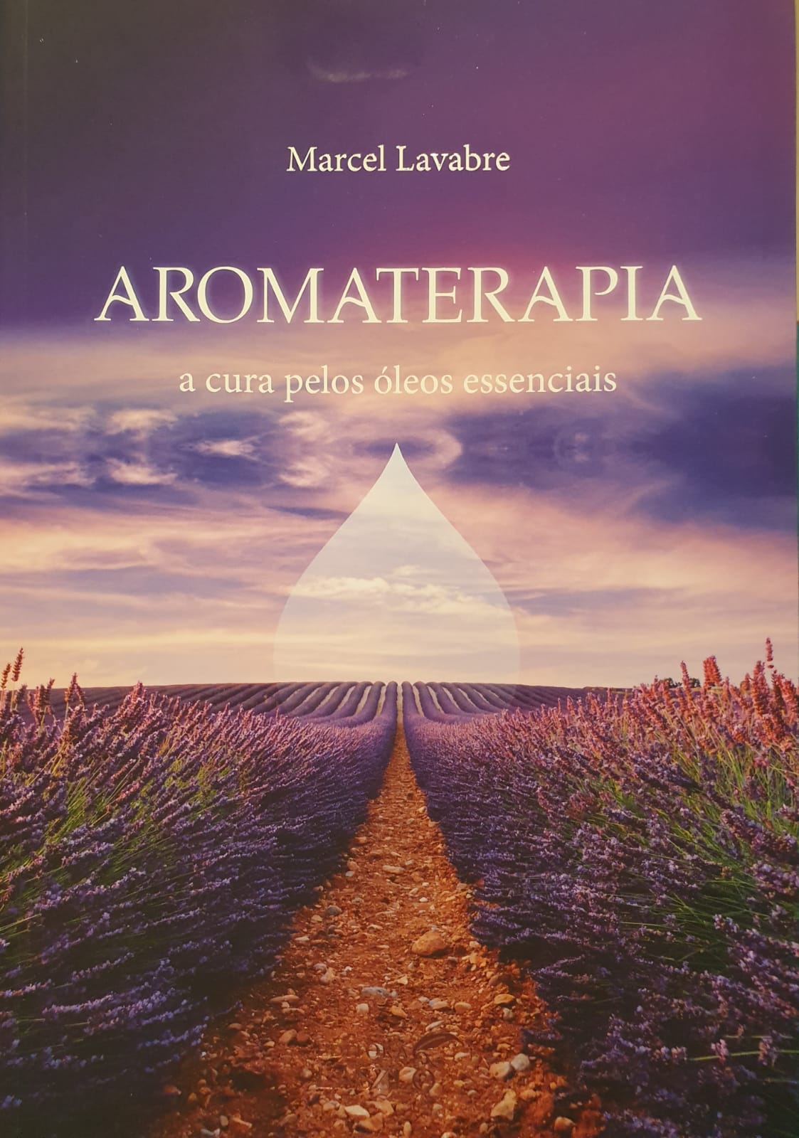 Aromaterapia - a cura pelos óleos essenciais