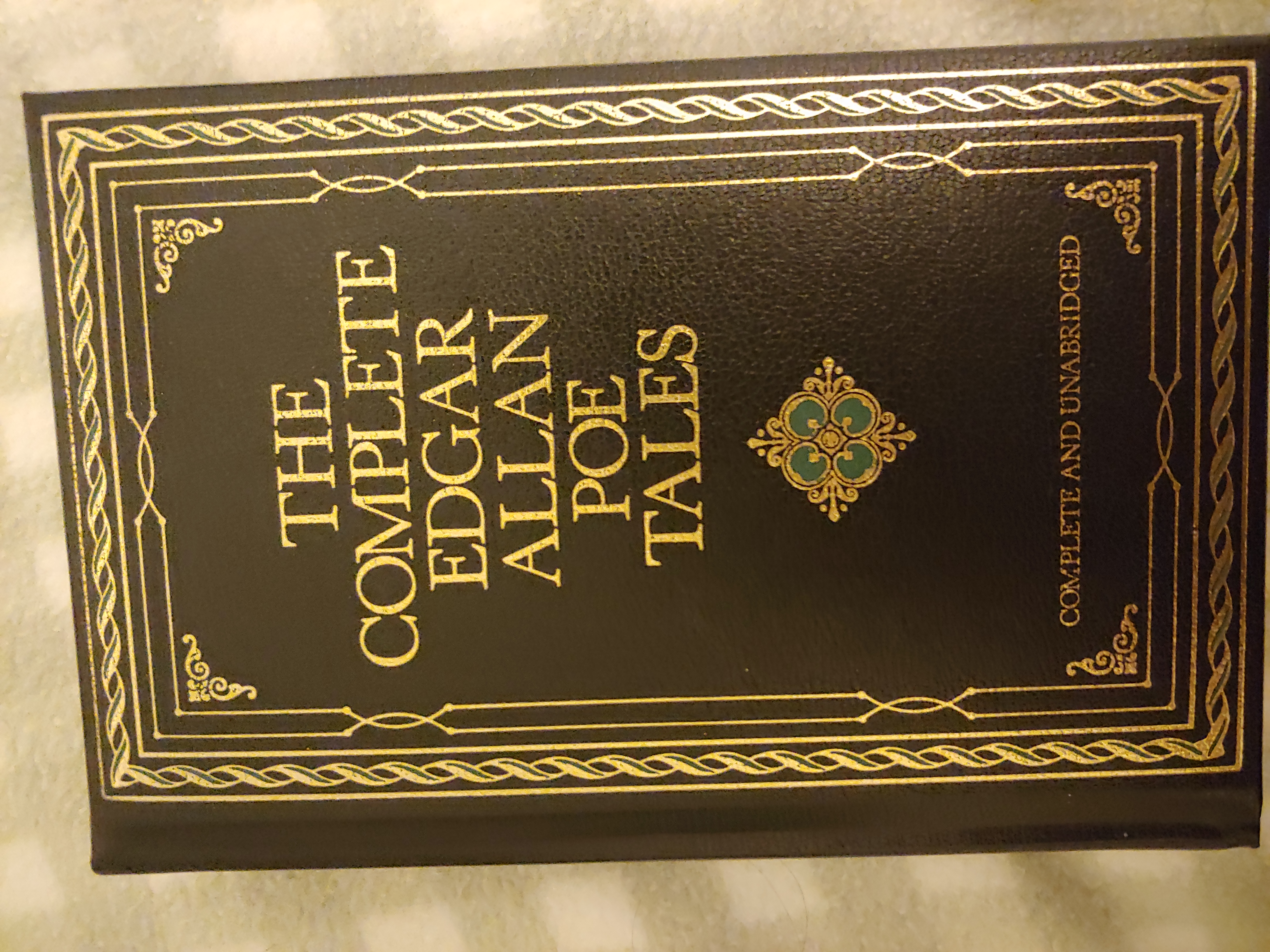 The Complete Tales of Edgar Allan Poe