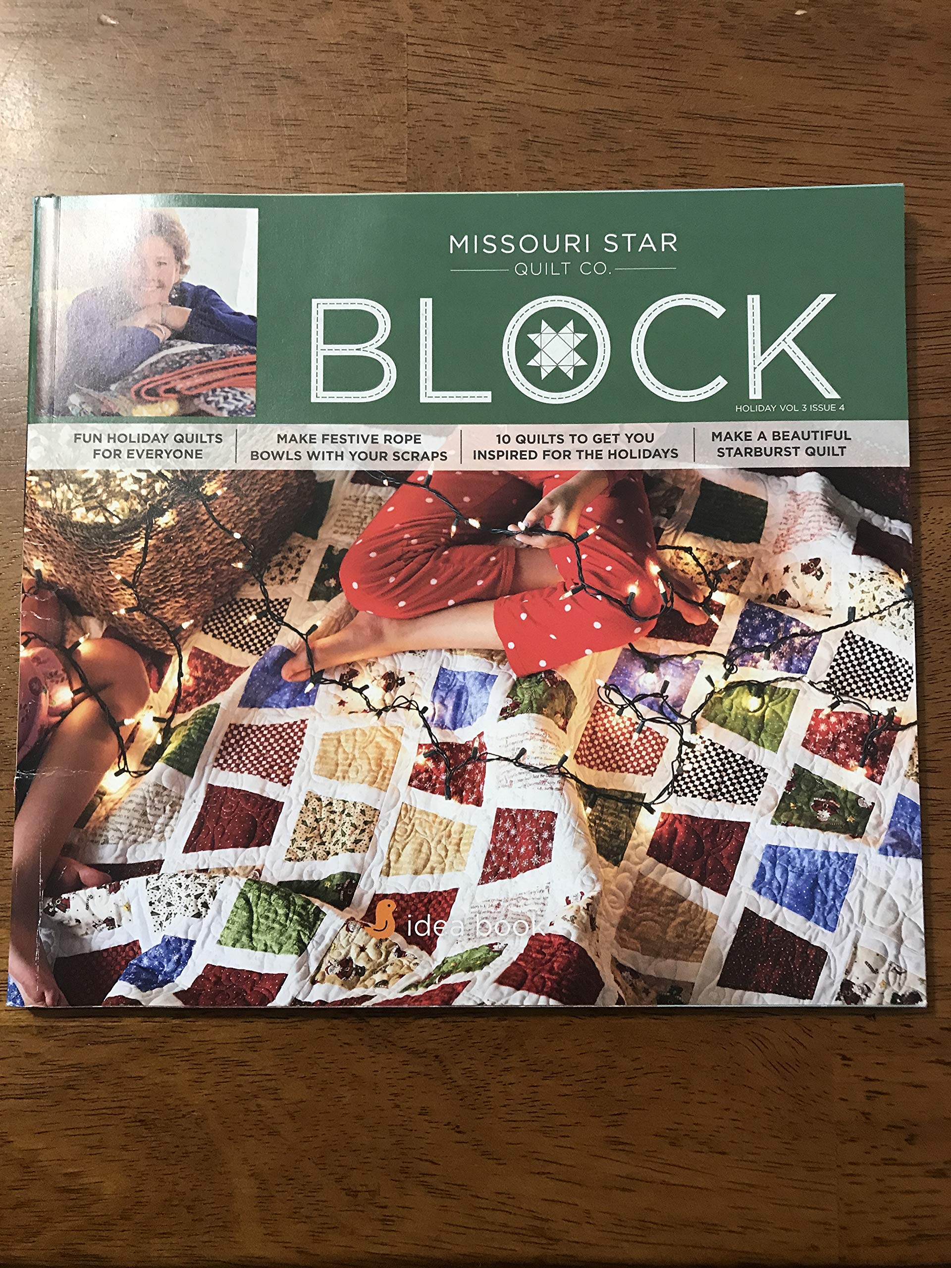 Missouri Star Quilt Co. BLOCK Holiday Vol 3 Issue 4 (Paperback)
