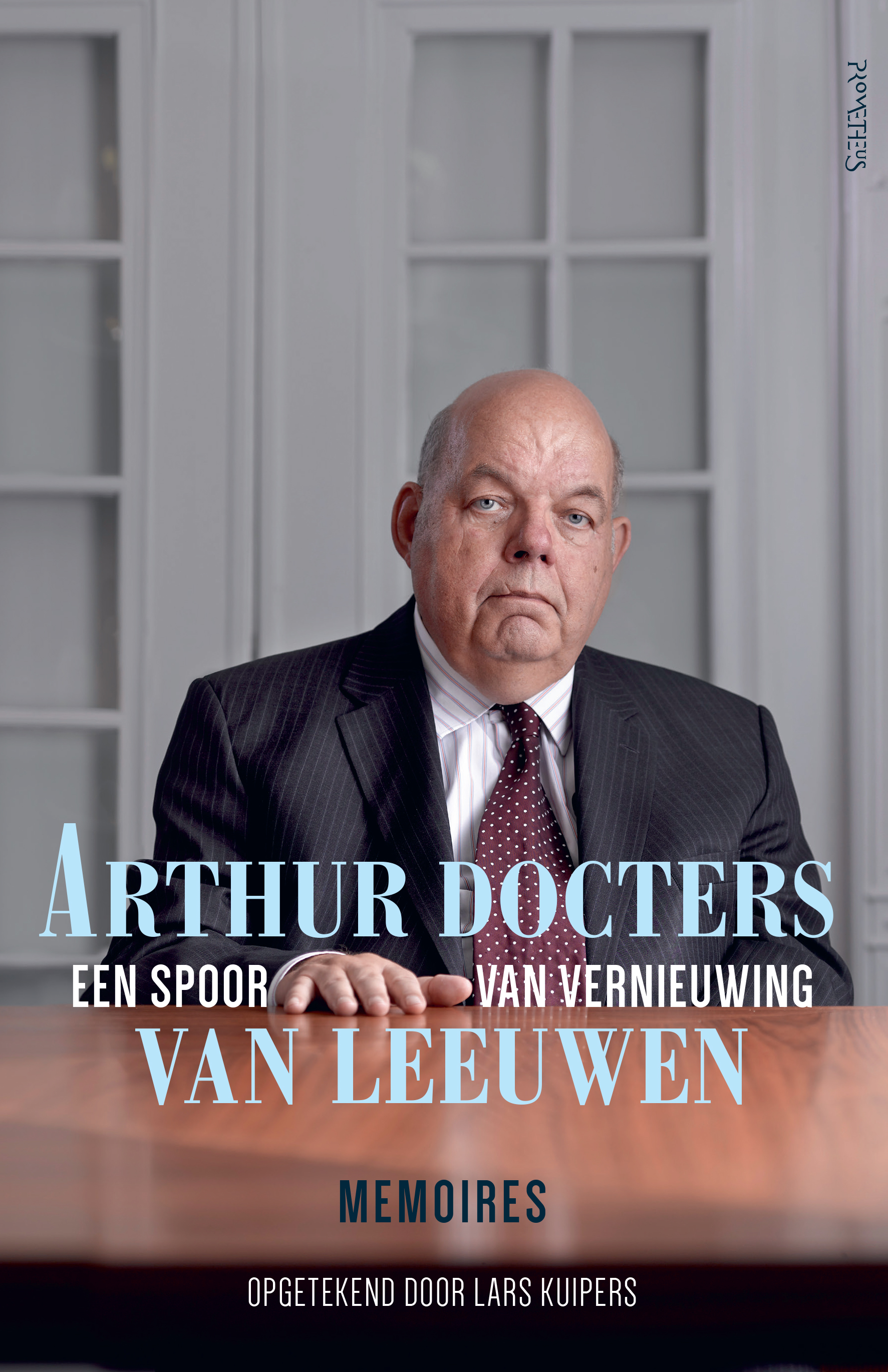 Een spoor van vernieuwing. Memoires. (Hardcover)