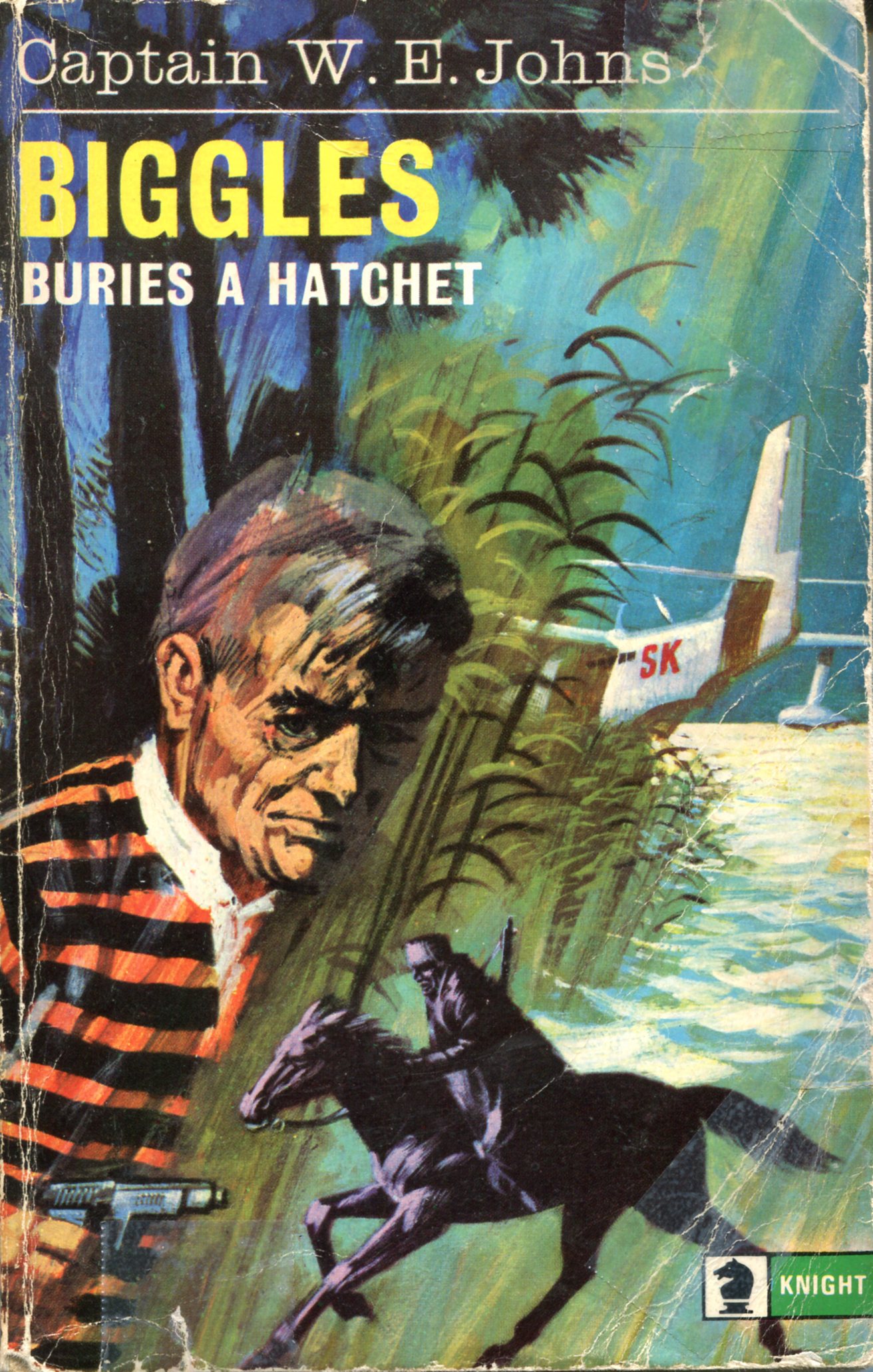 Biggles Buries a Hatchet (Paperback)