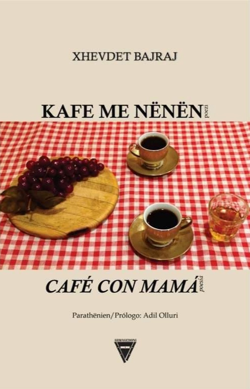 Kafe me nënën / Café con mamá