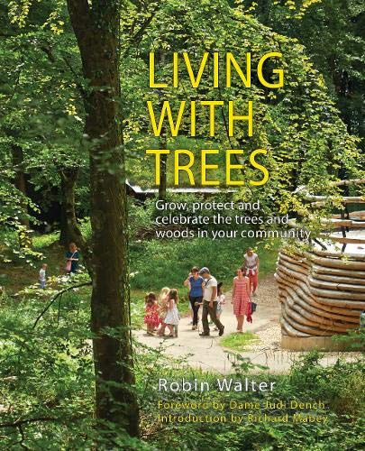 Living with Trees: A Common Ground Handbook (Paperback)