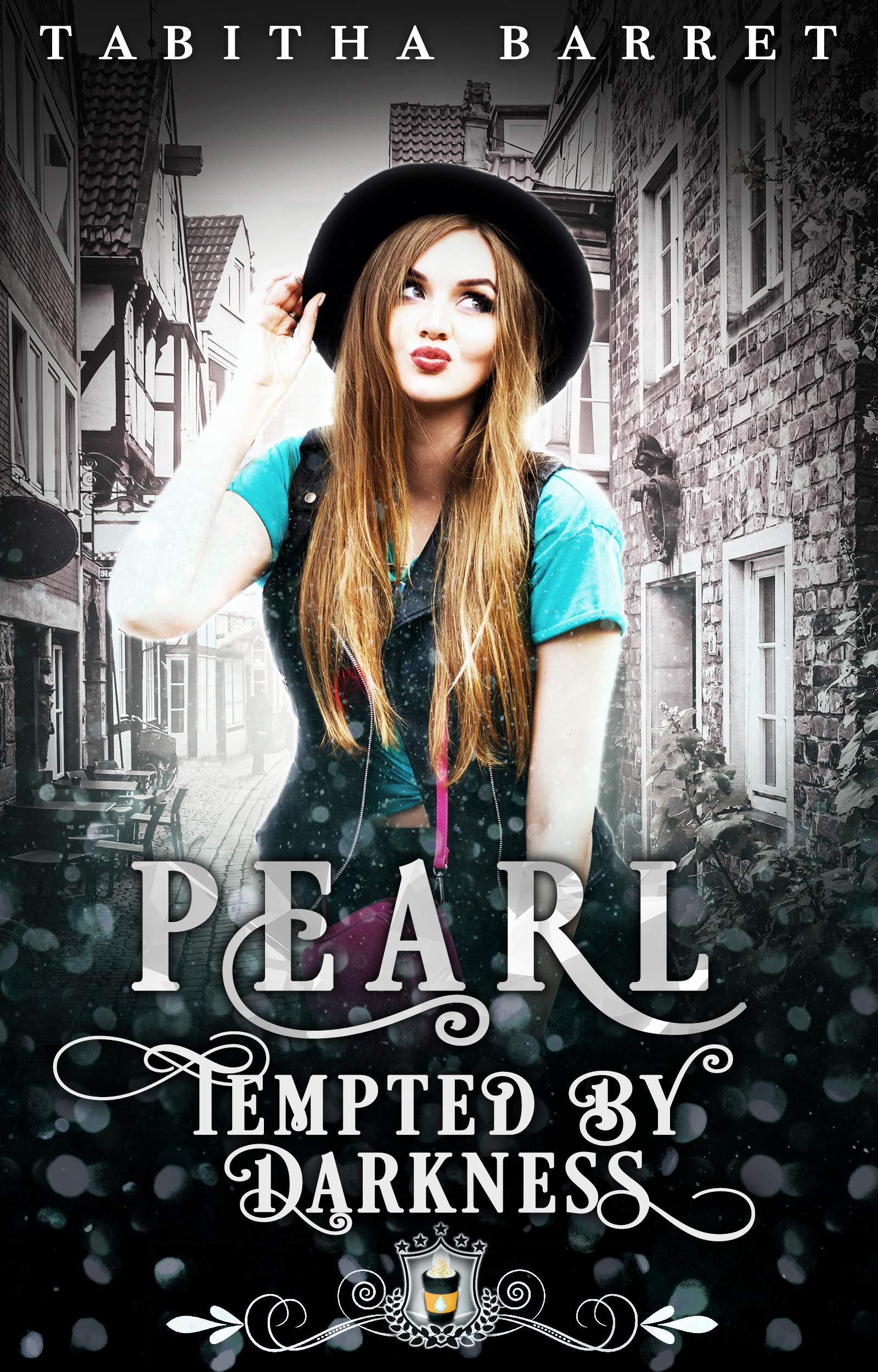 Pearl: Tempted by Darkness (Jewels Cafe: Pearl)