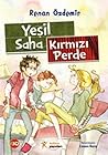 Yesil Saha Kirmizi Perde Yesil Saha Kirmizi Perde