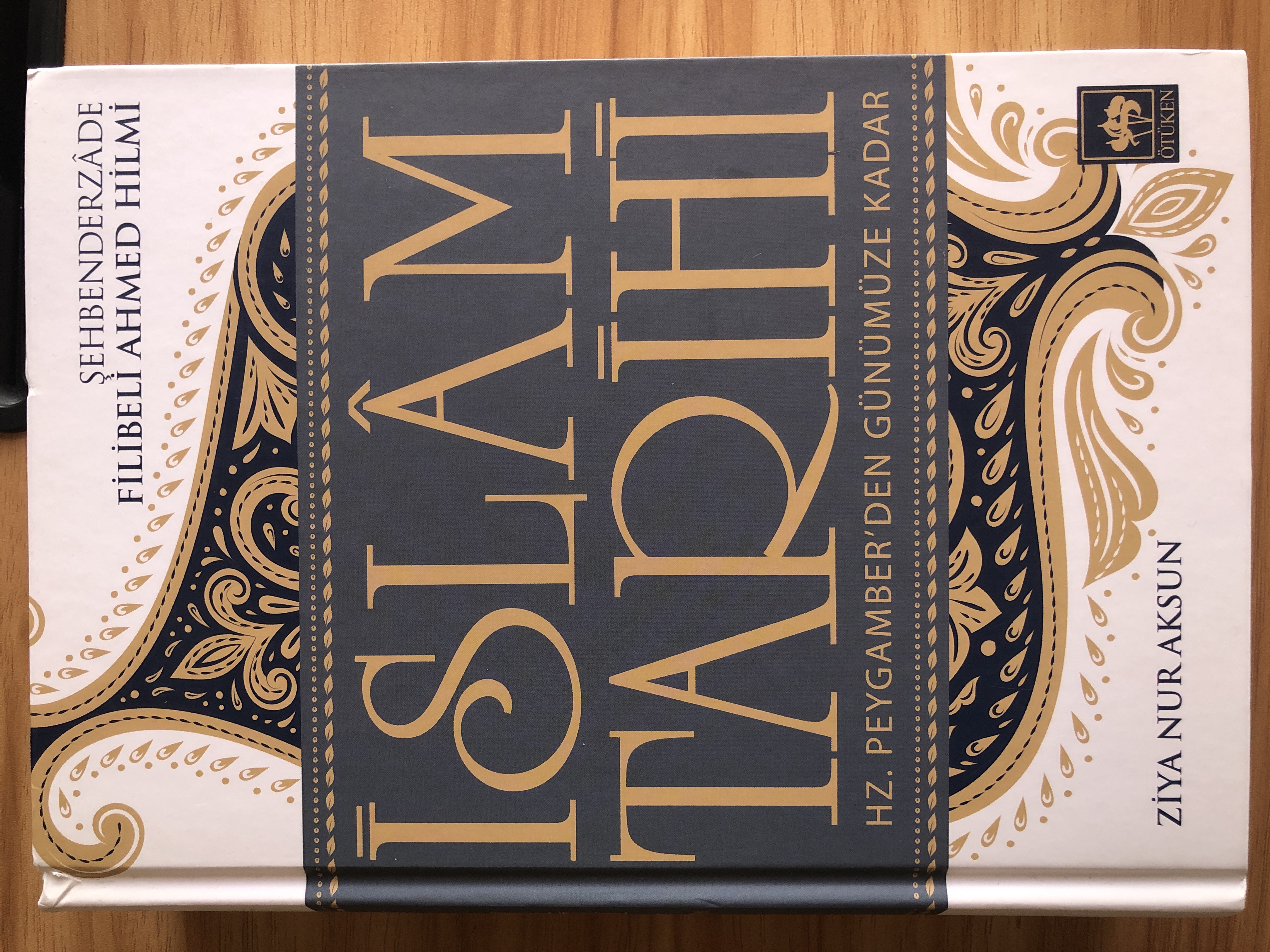 İslam Tarihi (Hardcover)