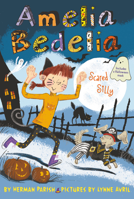 Amelia Bedelia Holiday Chapter Book #2: Amelia Bedelia Scared Silly – An Illustrated Chapter Book of Halloween Fun and Haunted Adventures (Amelia Bedelia Special Edition Holiday, 2)