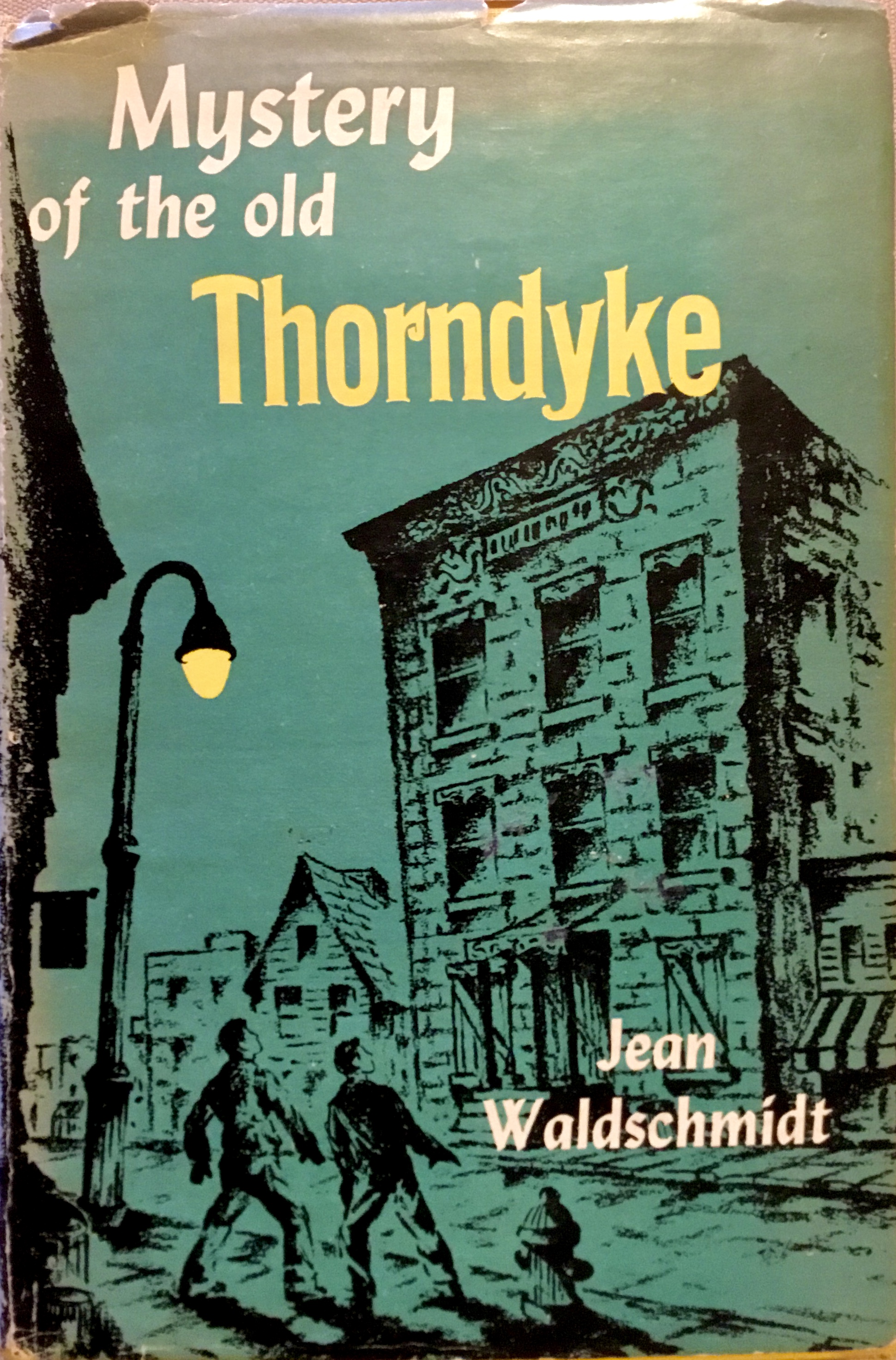 Mystery of the Old Thorndyke (Hardcover)