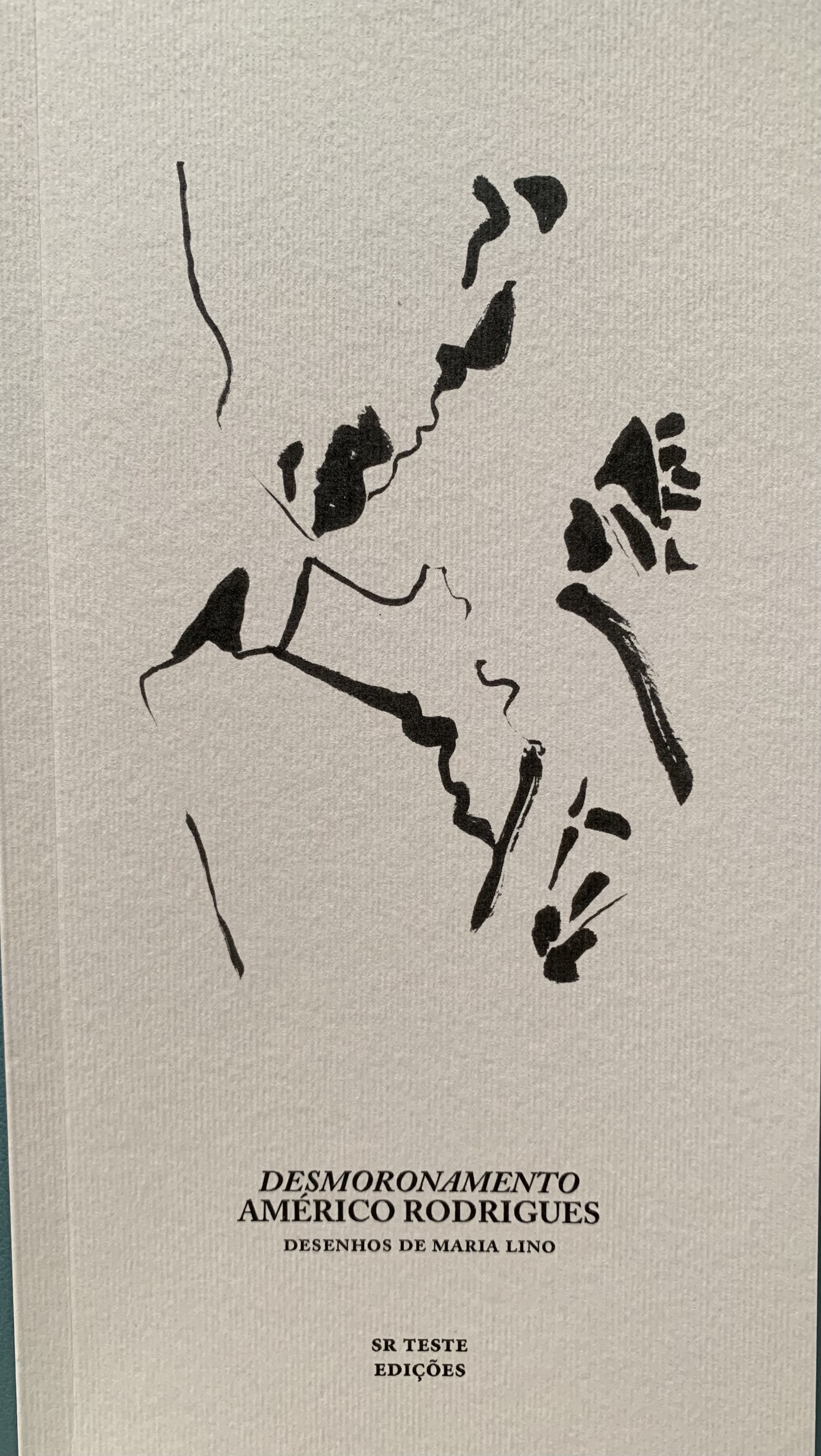 Desmoronamento (Paperback)