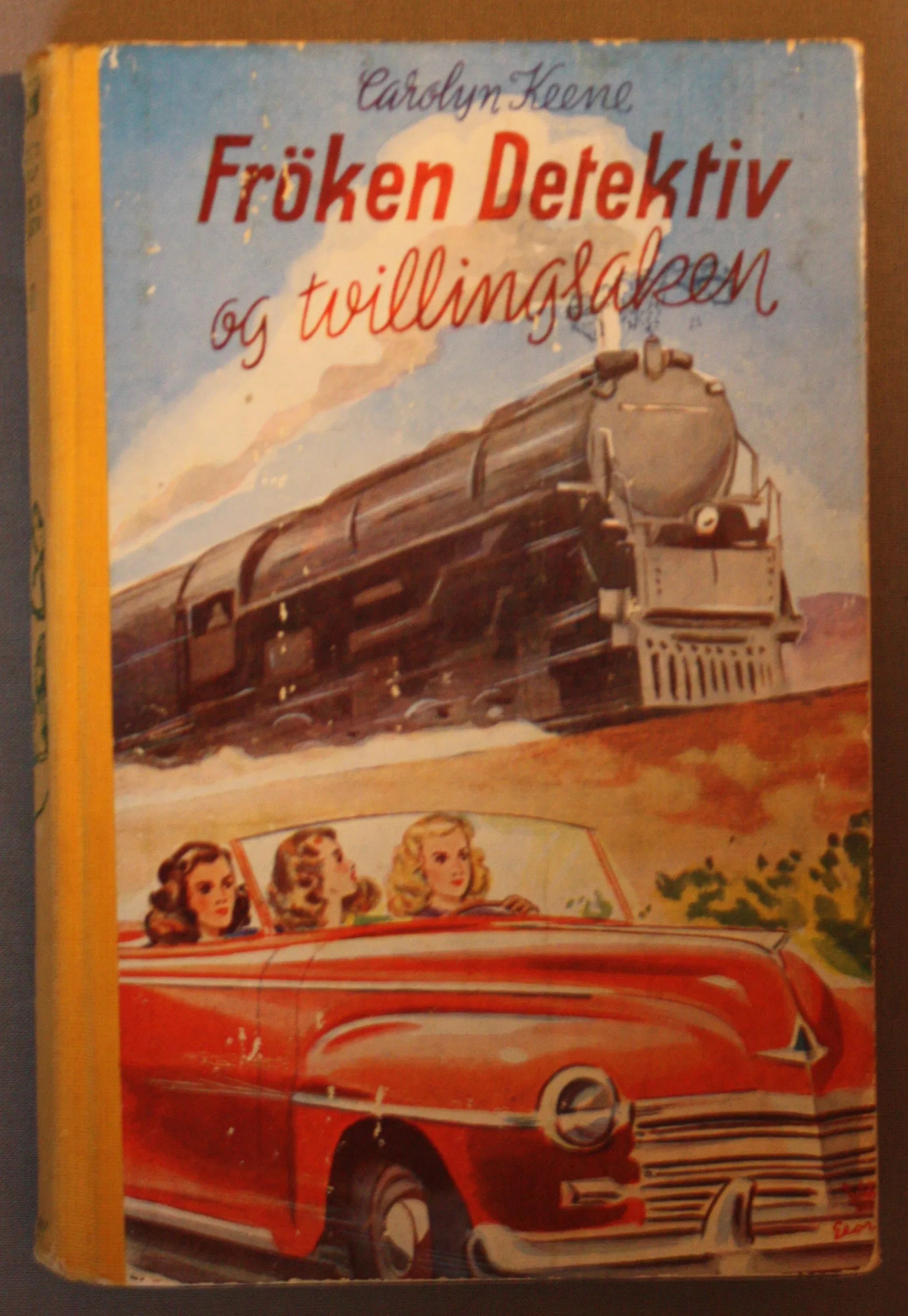 Frøken detektiv og tvillingsaken (Nancy Drew Mystery Stories #11) (Broken Locket)