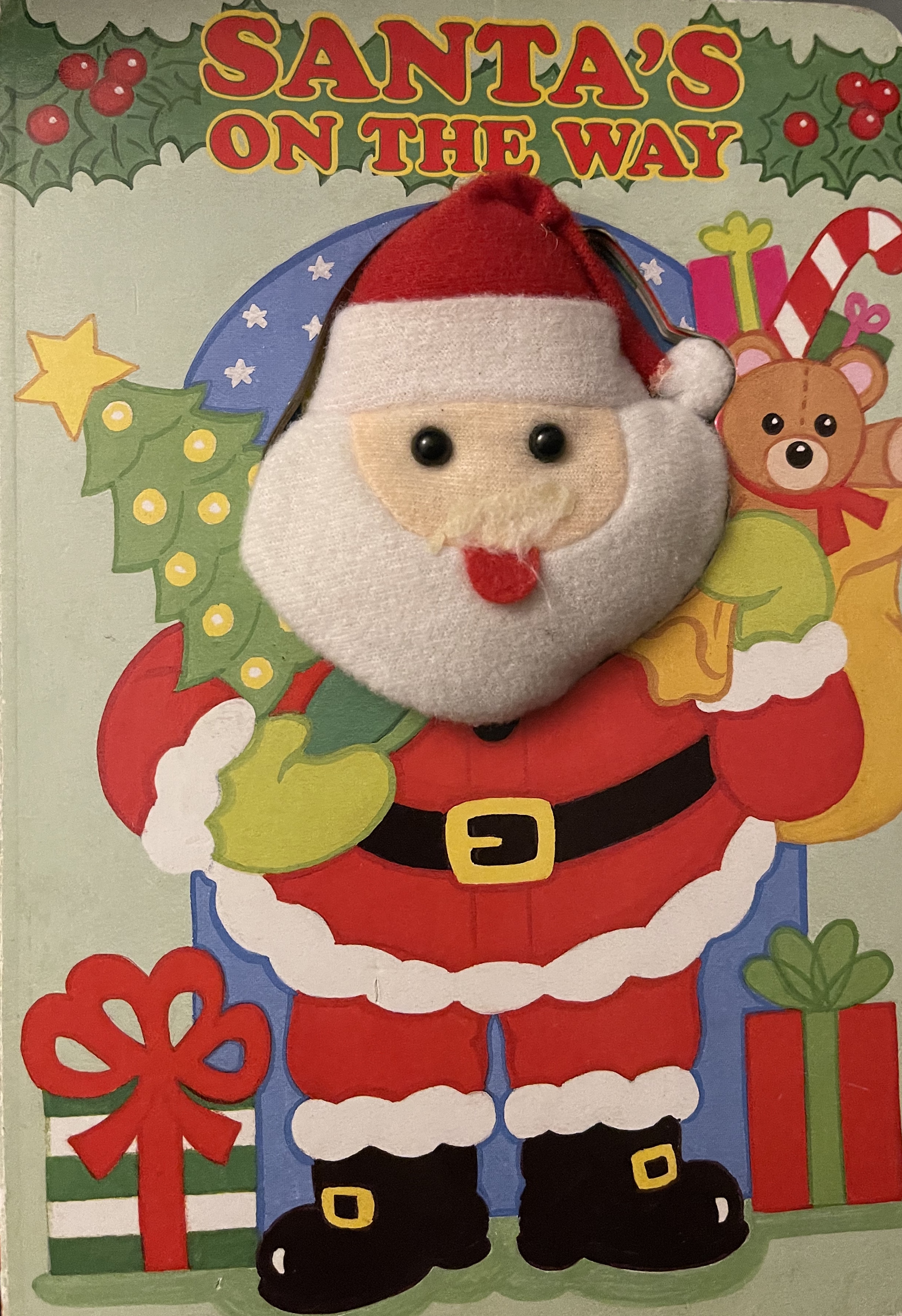 Santa's on the Way (Board book)