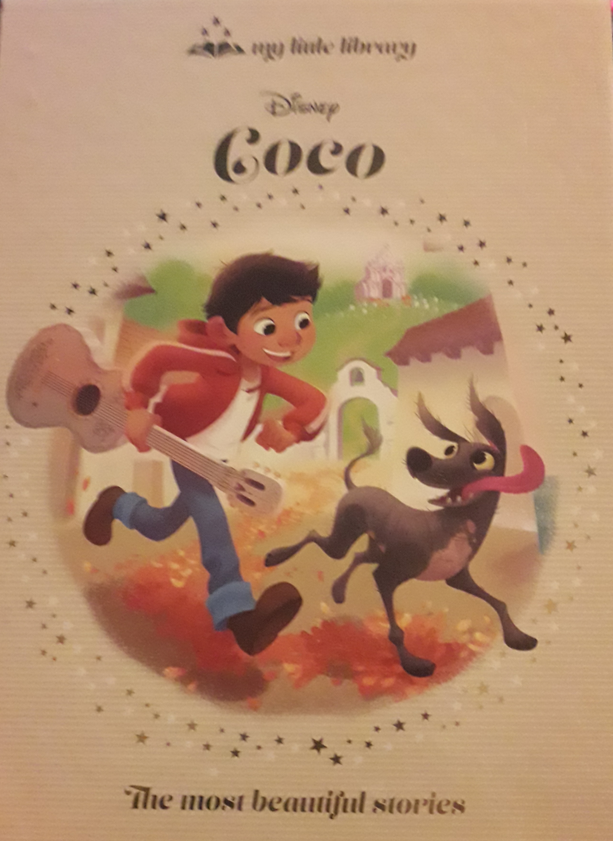 Coco (My Little Library)