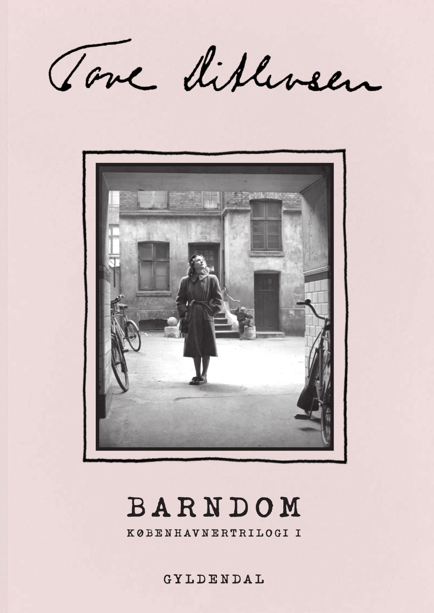 Barndom (Københavnertrilogi, #1)