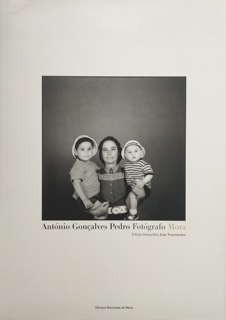 António Gonçalves Pedro fotógrafo, Mora