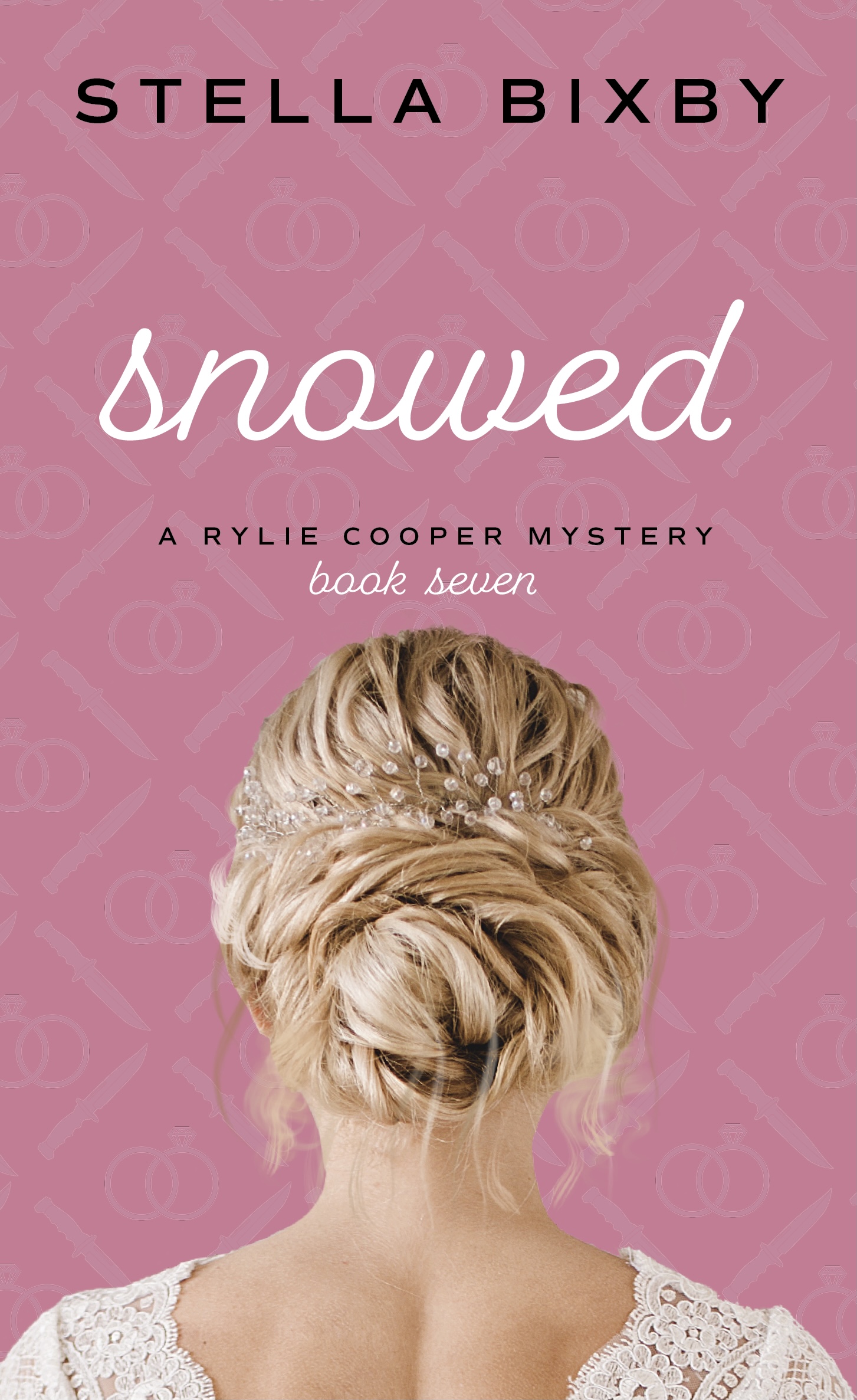 Snowed (Rylie Cooper Mysteries #7)