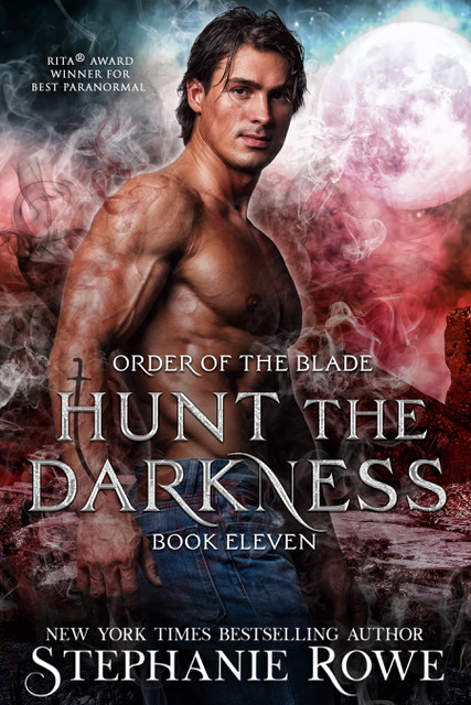 Hunt the Darkness (Order of the Blade #11)