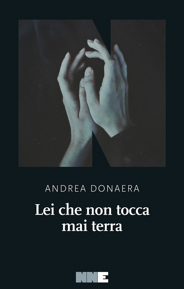 Lei che non tocca mai terra (Paperback)