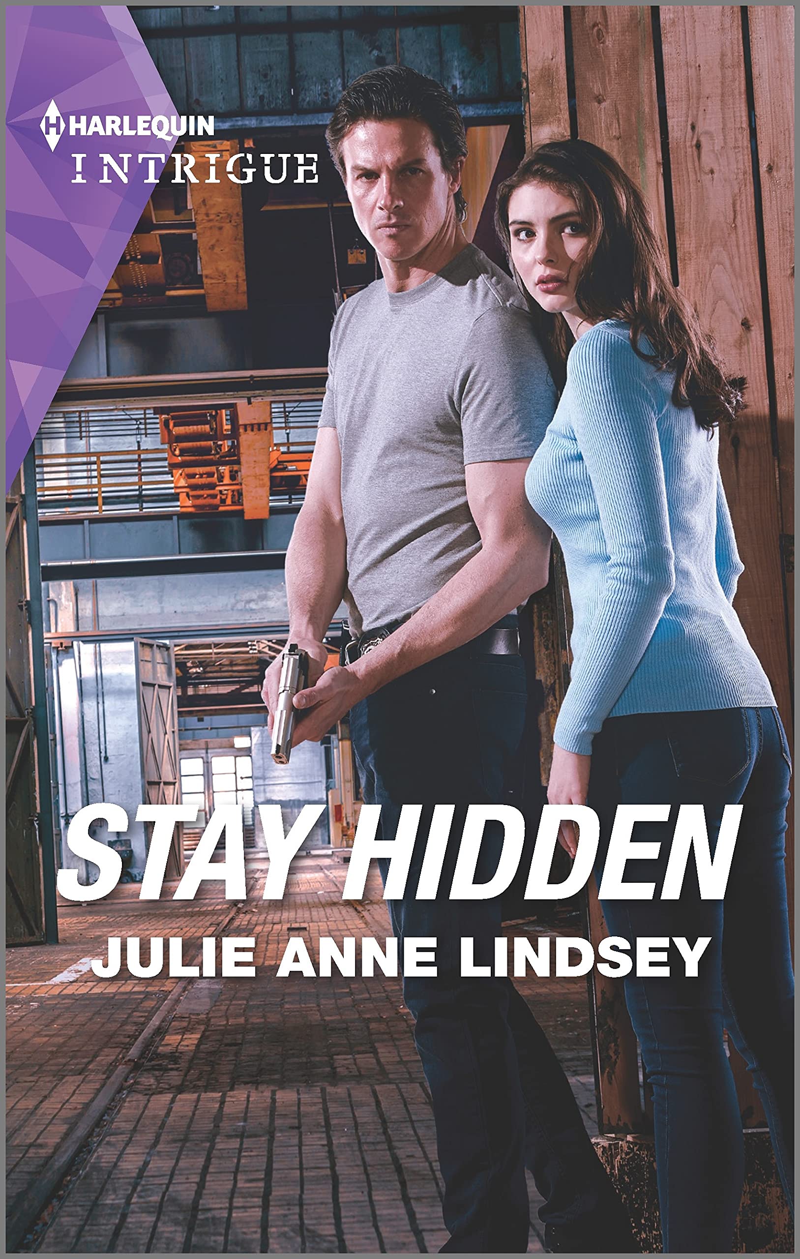 Stay Hidden (Heartland Heroes #4)