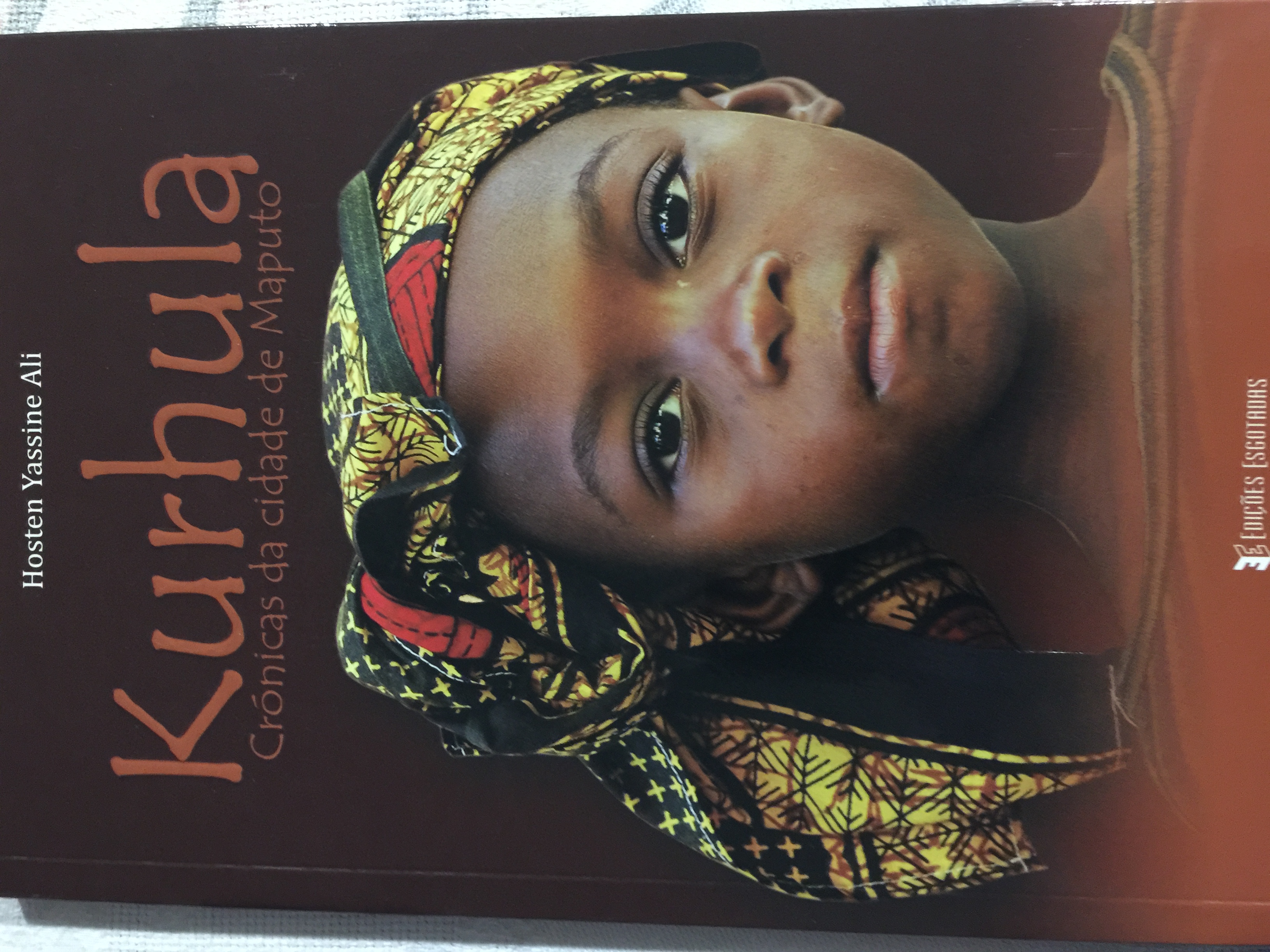 Kurhula Crónicas da cidade de Maputo (Paperback)