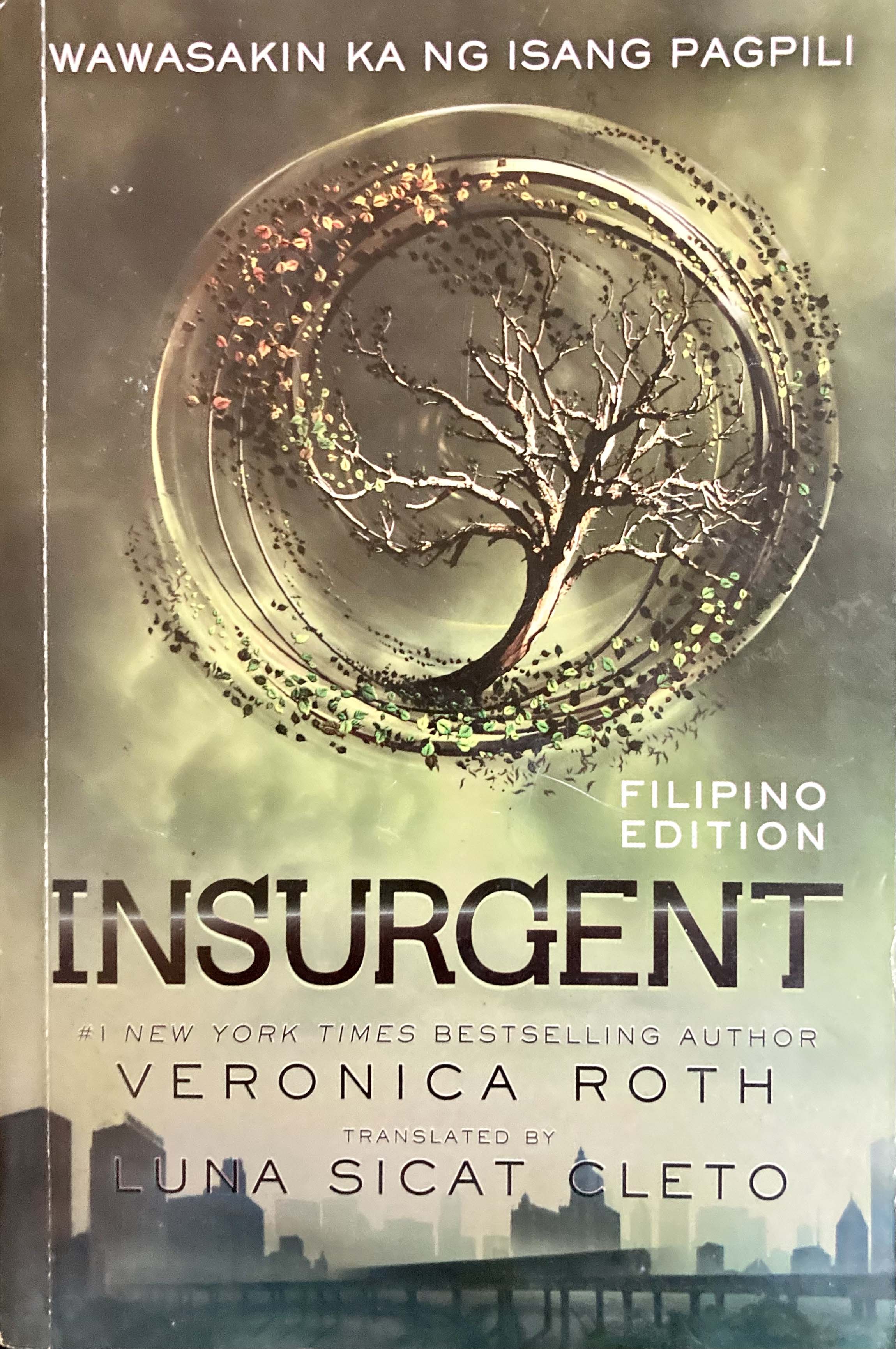 Insurgent (Divergent, #2)