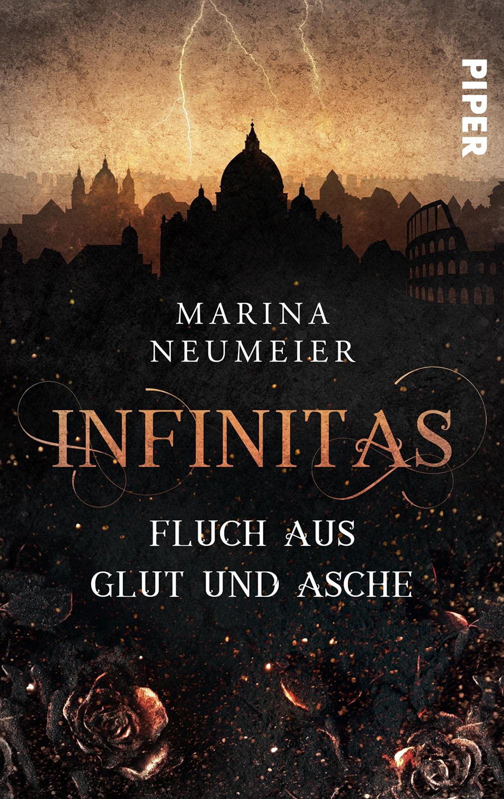 Fluch aus Glut und Asche (Infinitas, #1)